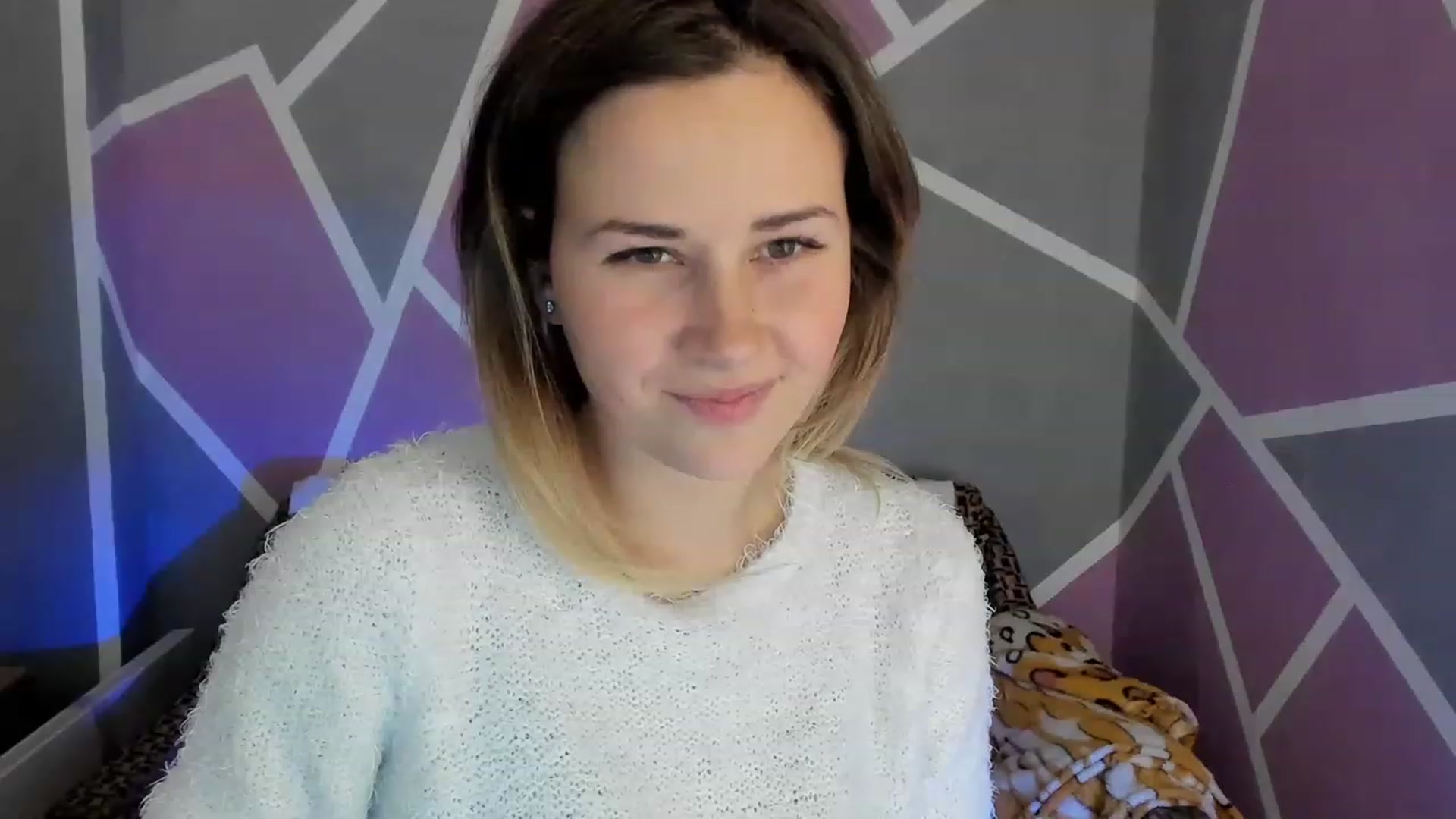 Gallery image thumbnail from Blondie_Star's myfreecams stream on, 12/04/2022, 12:57 image 13 of 20