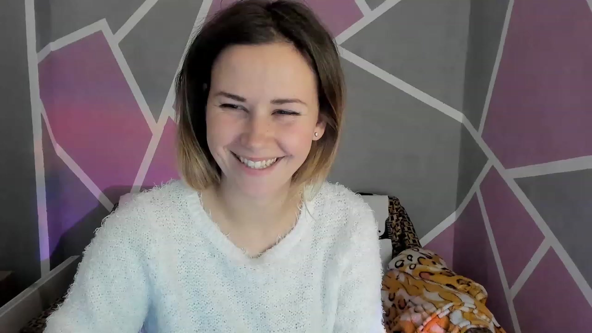 Gallery image thumbnail from Blondie_Star's myfreecams stream on, 12/04/2022, 12:57 image 5 of 20