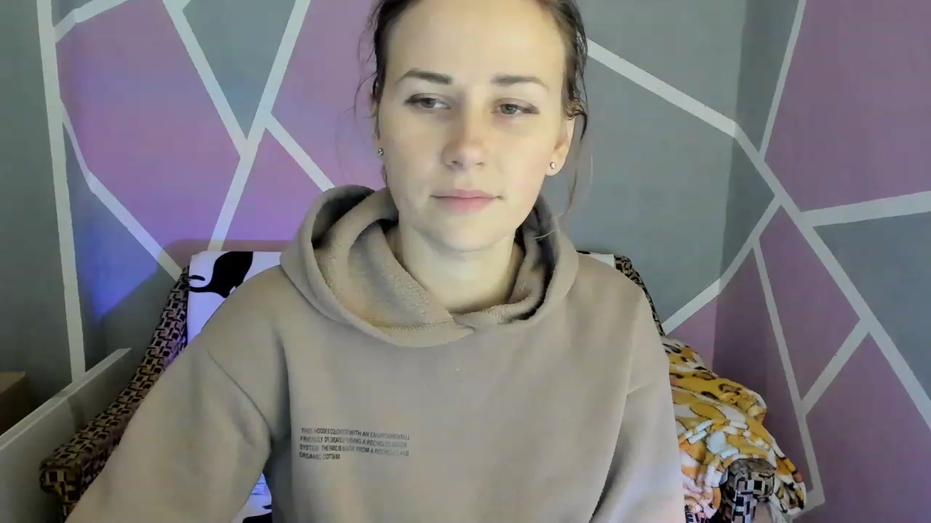 Gallery image thumbnail from Blondie_Star's myfreecams stream on, 12/06/2022, 15:52 image 6 of 20