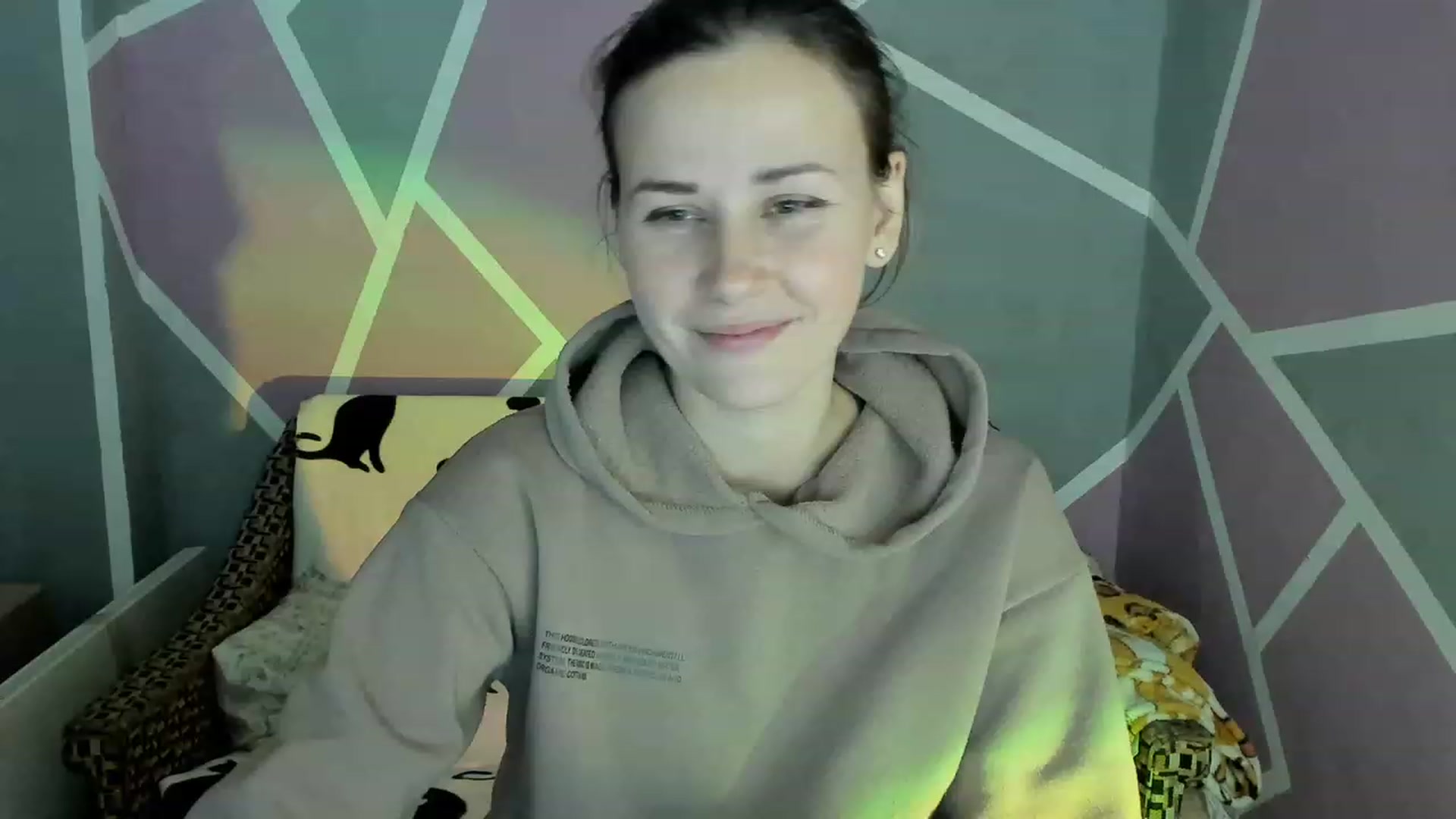 Gallery image thumbnail from Blondie_Star's myfreecams stream on, 12/06/2022, 15:52 image 12 of 20