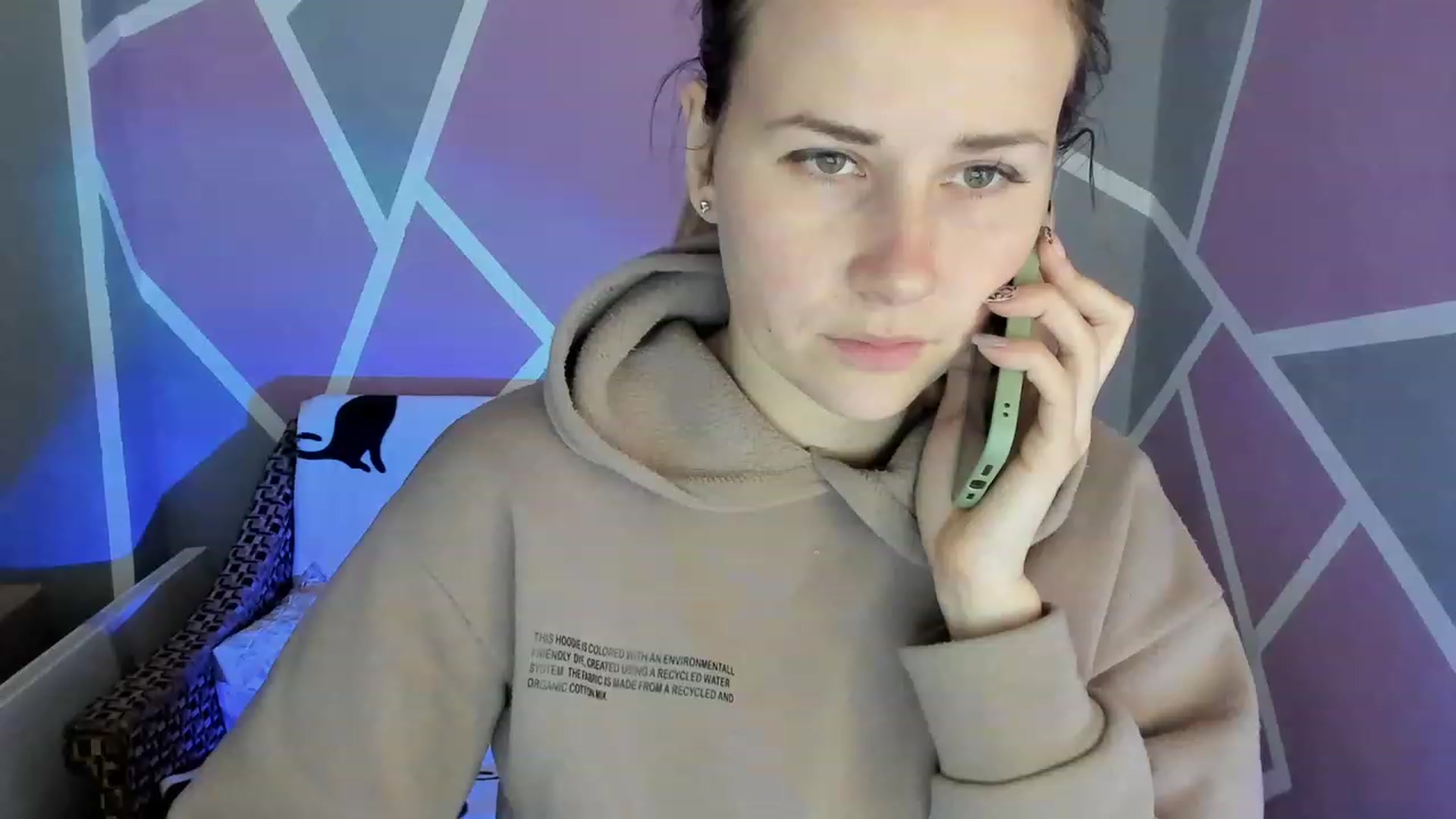 Gallery image thumbnail from Blondie_Star's myfreecams stream on, 12/06/2022, 15:52 image 10 of 20