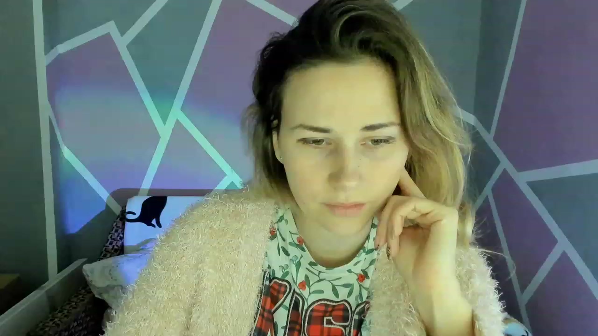 Gallery image thumbnail from Blondie_Star's myfreecams stream on, 12/09/2022, 11:29 image 1 of 20