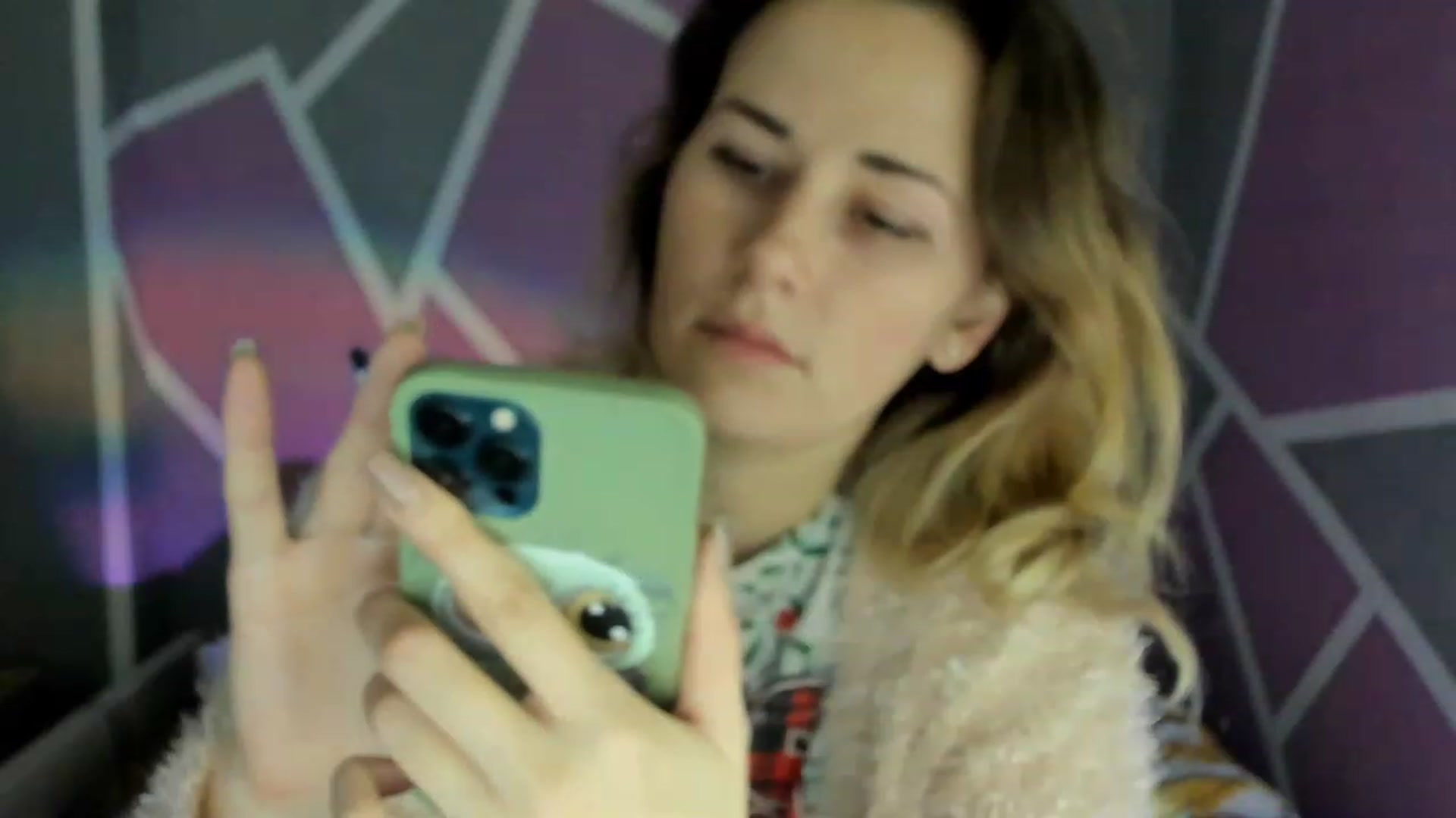 Gallery image thumbnail from Blondie_Star's myfreecams stream on, 12/09/2022, 11:29 image 3 of 20