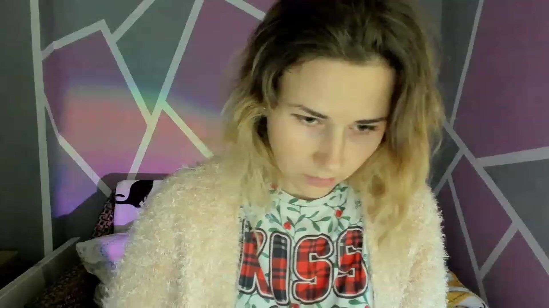 Gallery image thumbnail from Blondie_Star's myfreecams stream on, 12/09/2022, 11:29 image 6 of 20