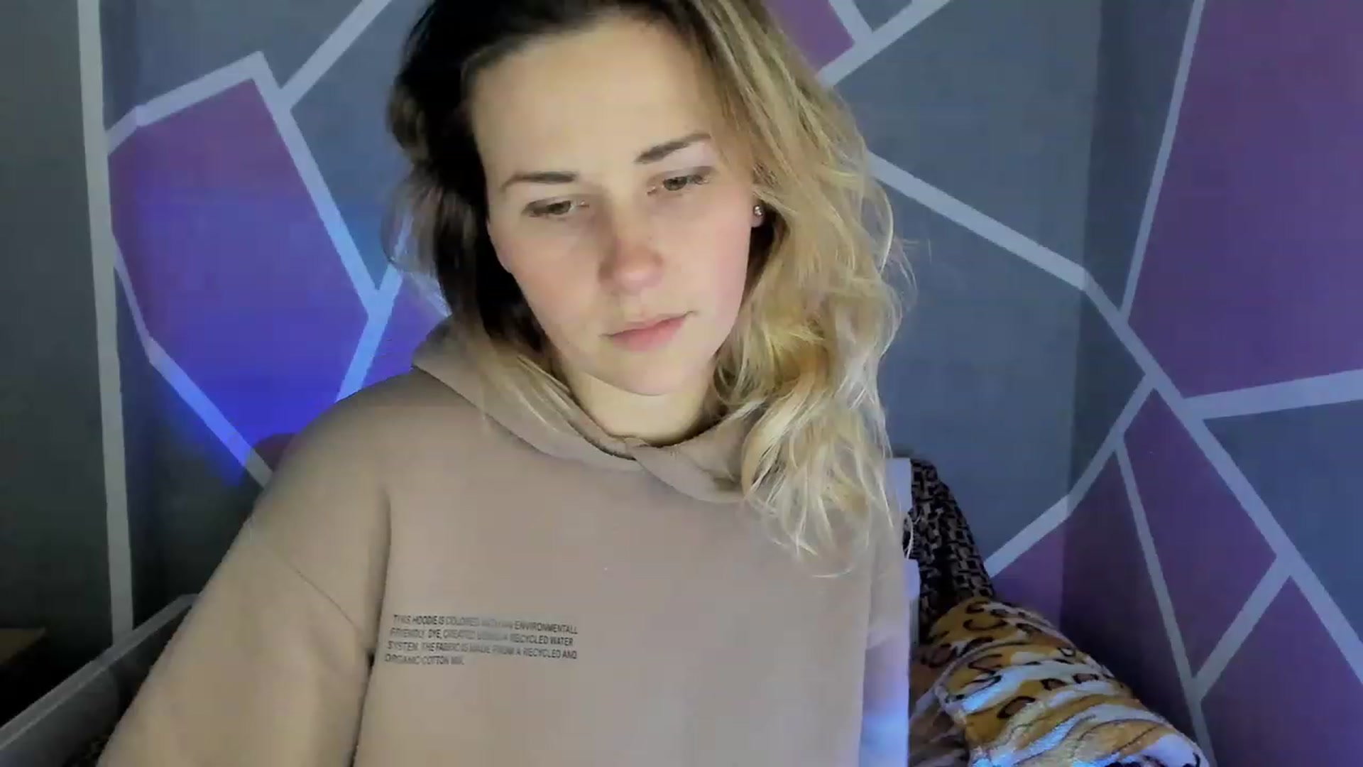 Gallery image thumbnail from Blondie_Star's myfreecams stream on, 12/09/2022, 15:47 image 20 of 20