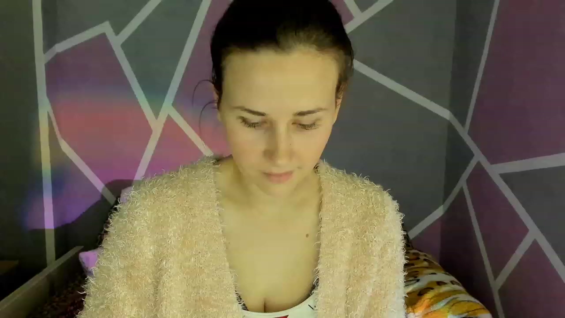 Gallery image thumbnail from Blondie_Star's myfreecams stream on, 12/10/2022, 16:14 image 17 of 20