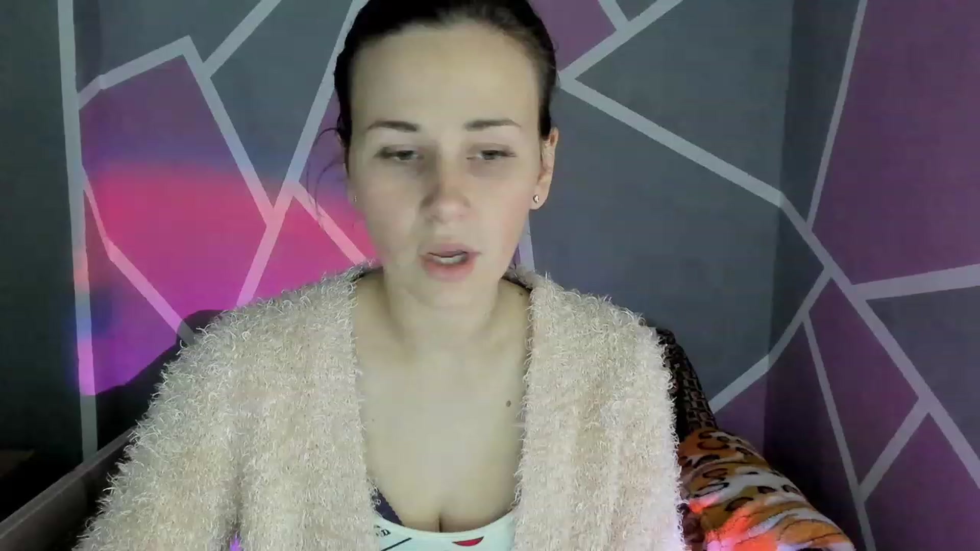 Gallery image thumbnail from Blondie_Star's myfreecams stream on, 12/10/2022, 16:14 image 12 of 20
