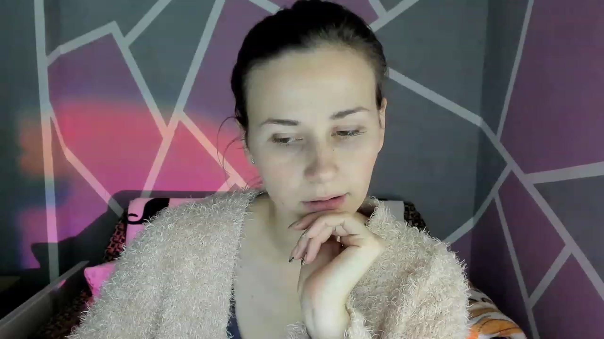 Gallery image thumbnail from Blondie_Star's myfreecams stream on, 12/10/2022, 16:14 image 8 of 20