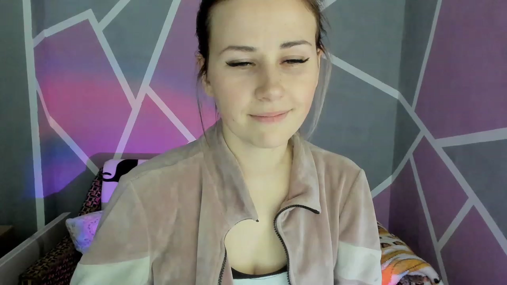 Gallery image thumbnail from Blondie_Star's myfreecams stream on, 12/23/2022, 14:24 image 14 of 20