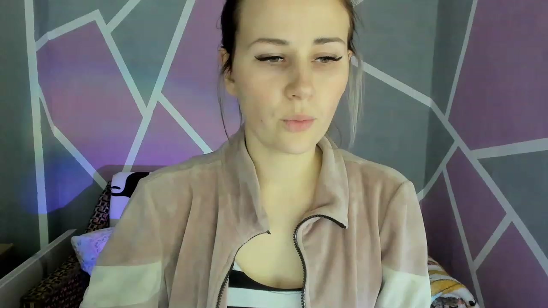 Gallery image thumbnail from Blondie_Star's myfreecams stream on, 12/23/2022, 14:24 image 11 of 20