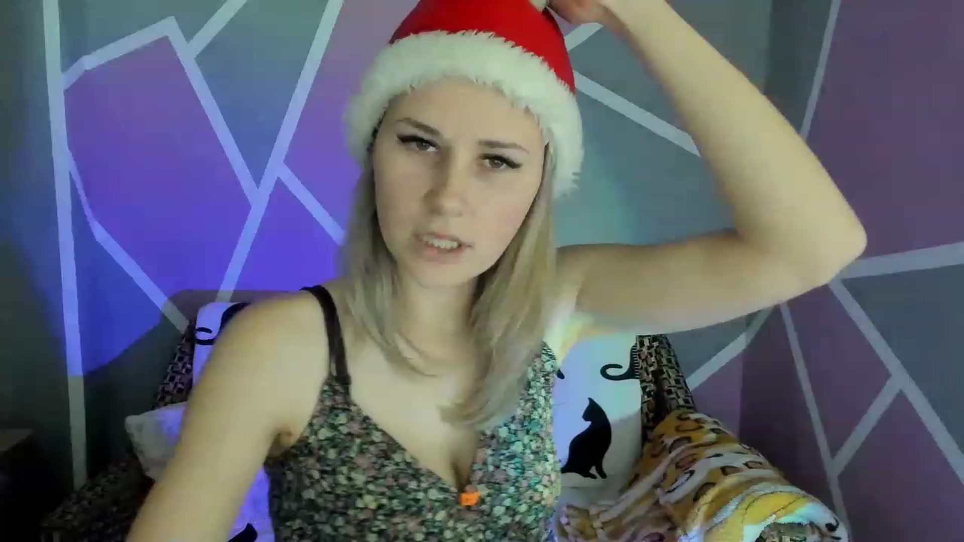 Gallery image thumbnail from Blondie_Star's myfreecams stream on, 12/27/2022, 14:59 image 4 of 20