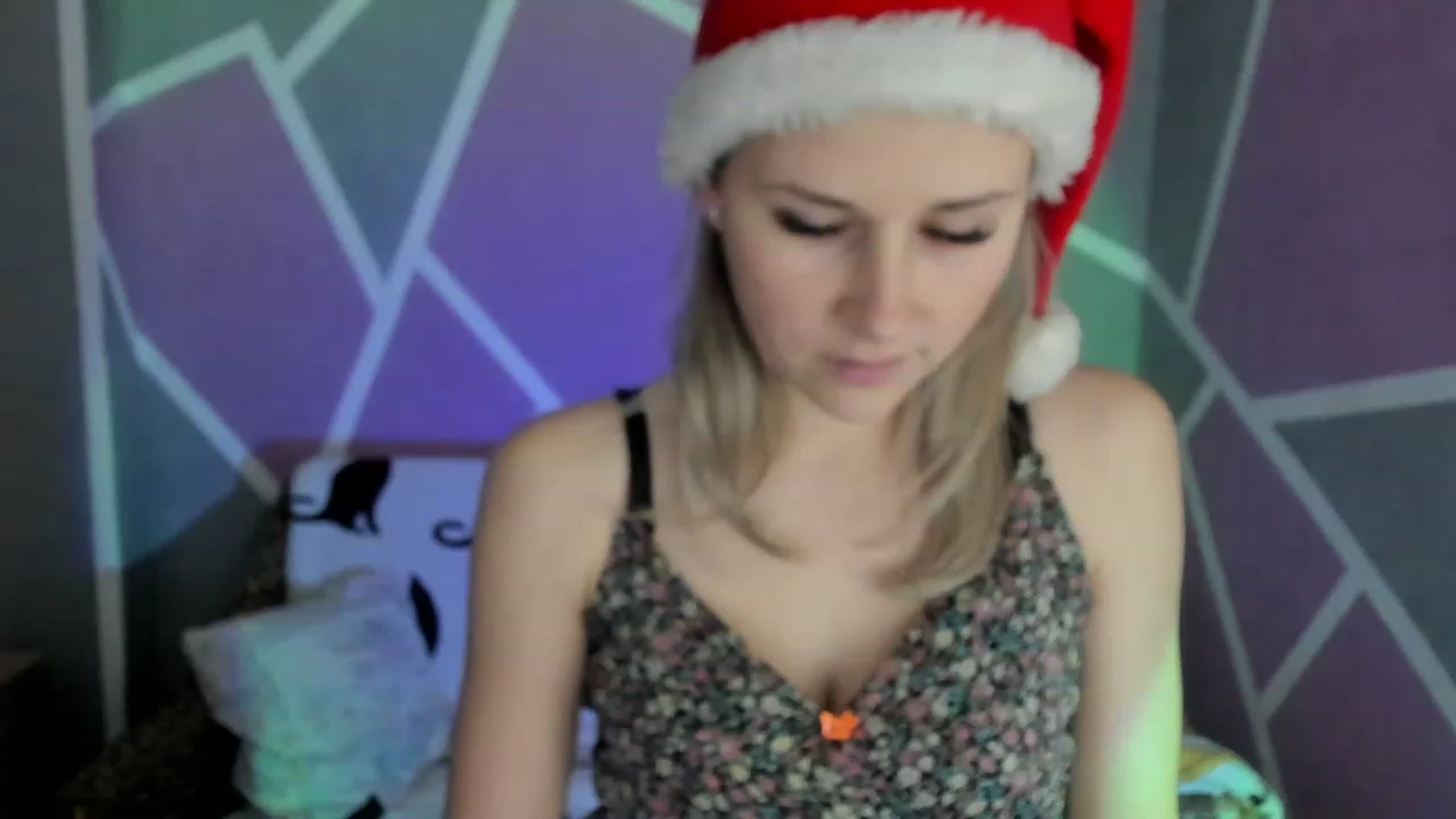Gallery image thumbnail from Blondie_Star's myfreecams stream on, 12/27/2022, 14:59 image 18 of 20