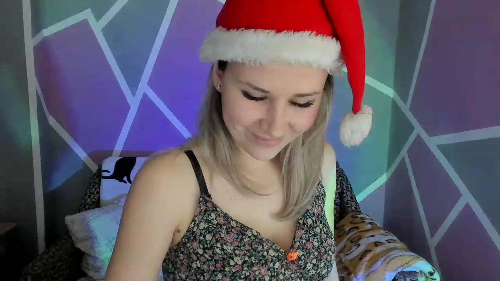 Gallery image thumbnail from Blondie_Star's myfreecams stream on, 12/27/2022, 14:59 image 7 of 20