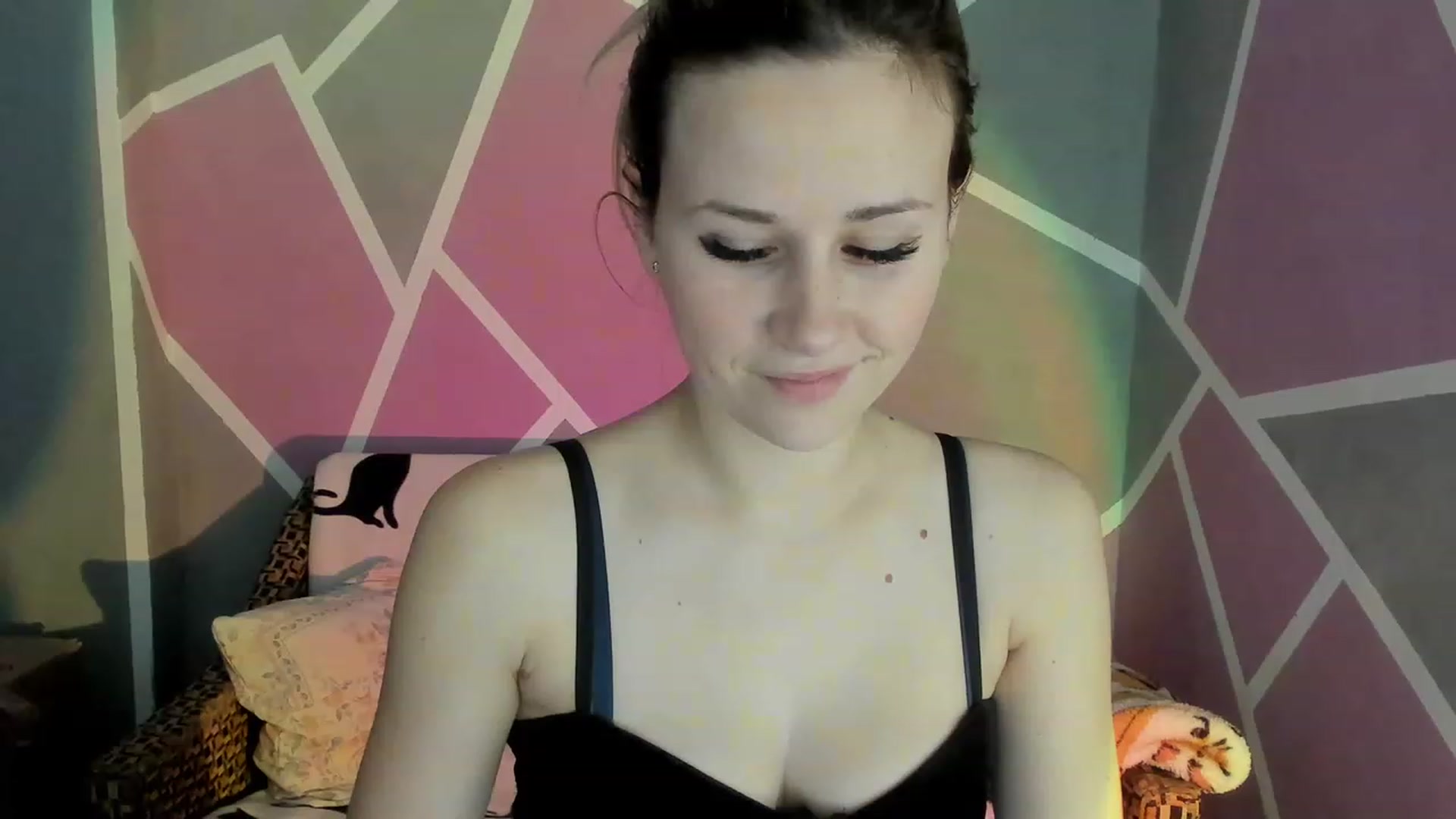 Gallery image thumbnail from Blondie_Star's myfreecams stream on, 12/28/2022, 14:57 image 1 of 20