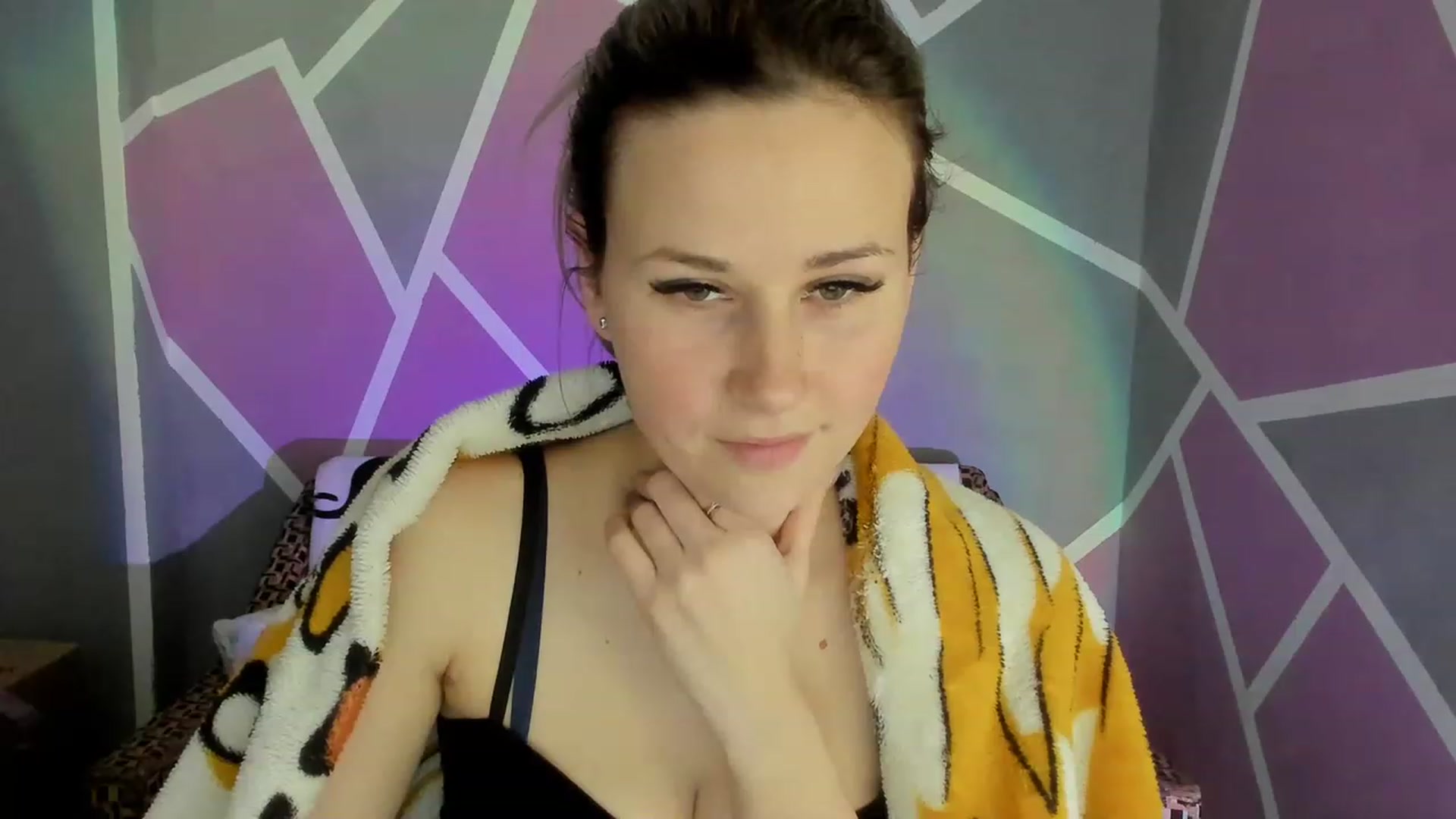 Gallery image thumbnail from Blondie_Star's myfreecams stream on, 12/28/2022, 14:57 image 18 of 20