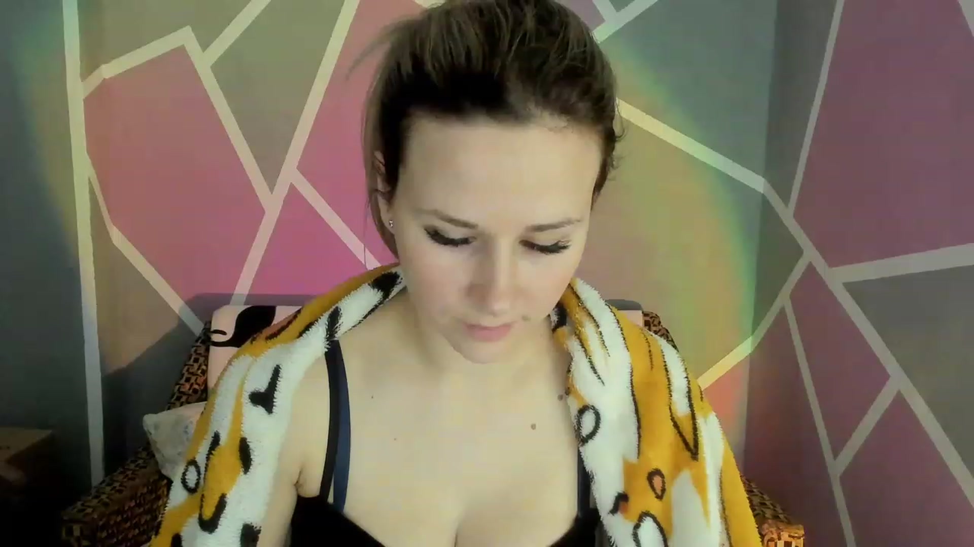 Gallery image thumbnail from Blondie_Star's myfreecams stream on, 12/28/2022, 14:57 image 19 of 20