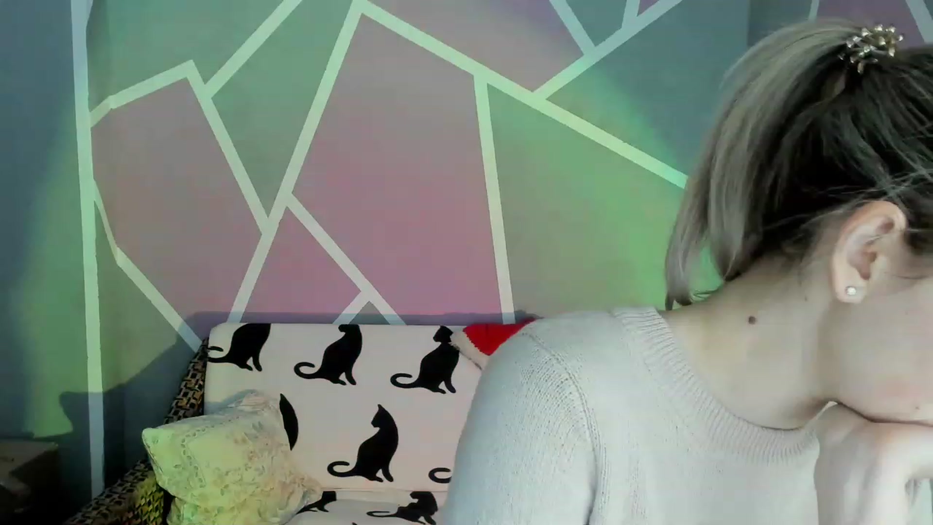 Gallery image thumbnail from Blondie_Star's myfreecams stream on, 12/30/2022, 14:36 image 6 of 20