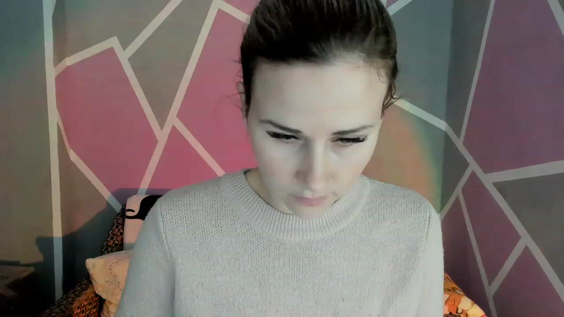 Gallery image thumbnail from Blondie_Star's myfreecams stream on, 12/30/2022, 14:36 image 4 of 20