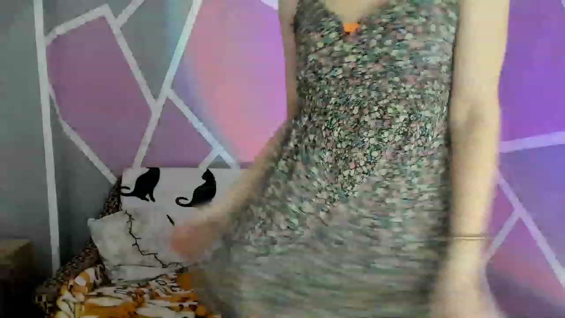 Gallery image thumbnail from Blondie_Star's myfreecams stream on, 01/03/2023, 15:42 image 1 of 20