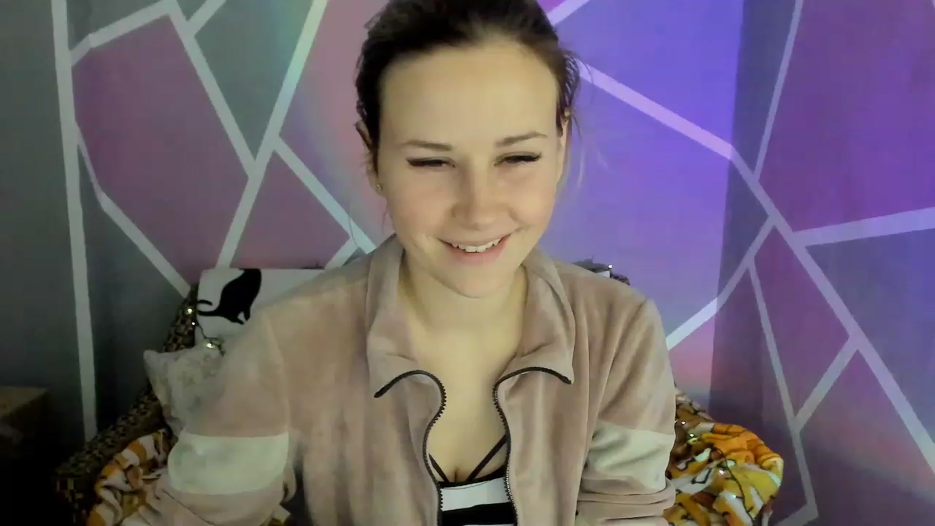 Gallery image thumbnail from Blondie_Star's myfreecams stream on, 01/06/2023, 15:48 image 8 of 20