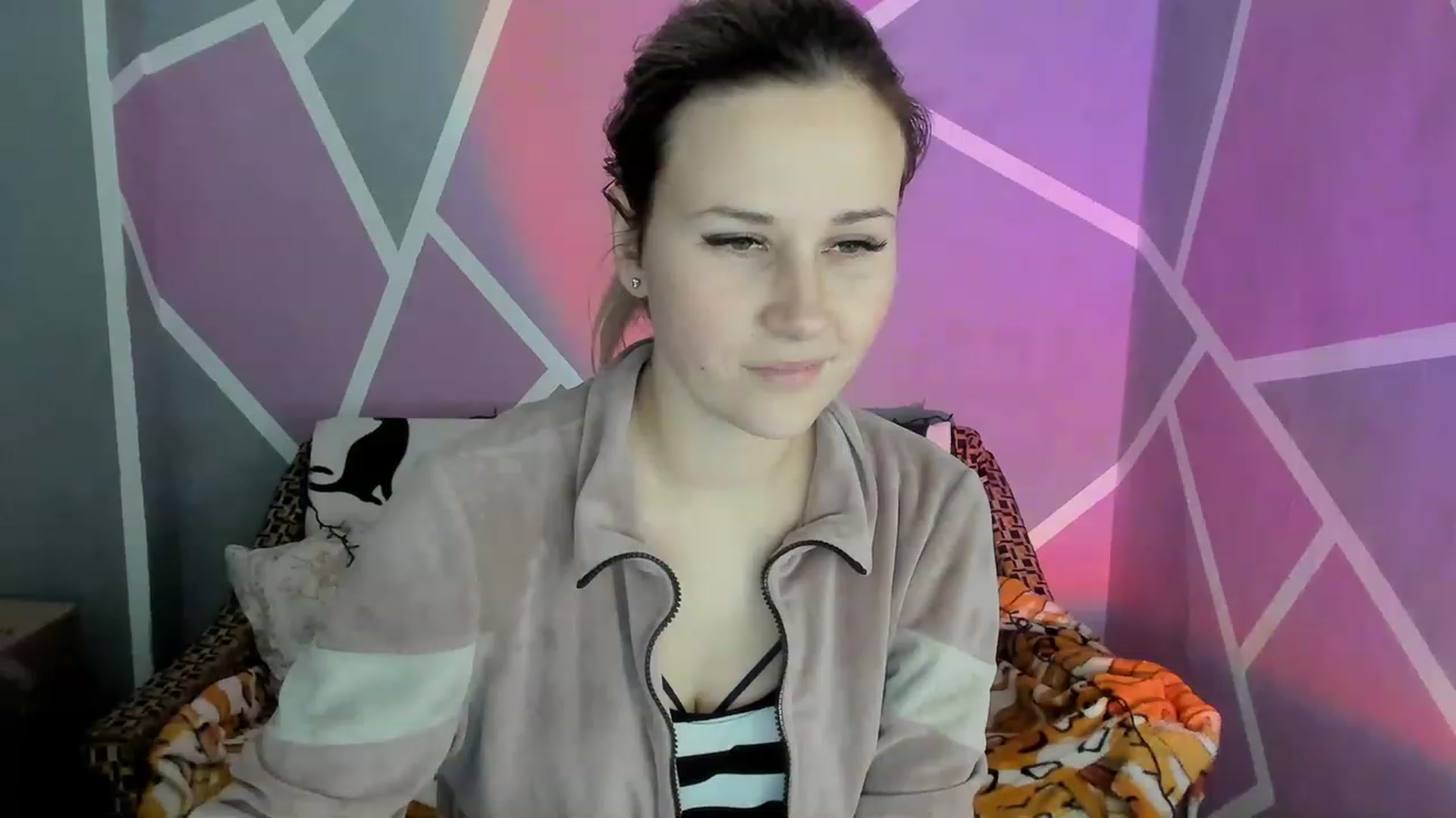 Gallery image thumbnail from Blondie_Star's myfreecams stream on, 01/06/2023, 15:48 image 10 of 20