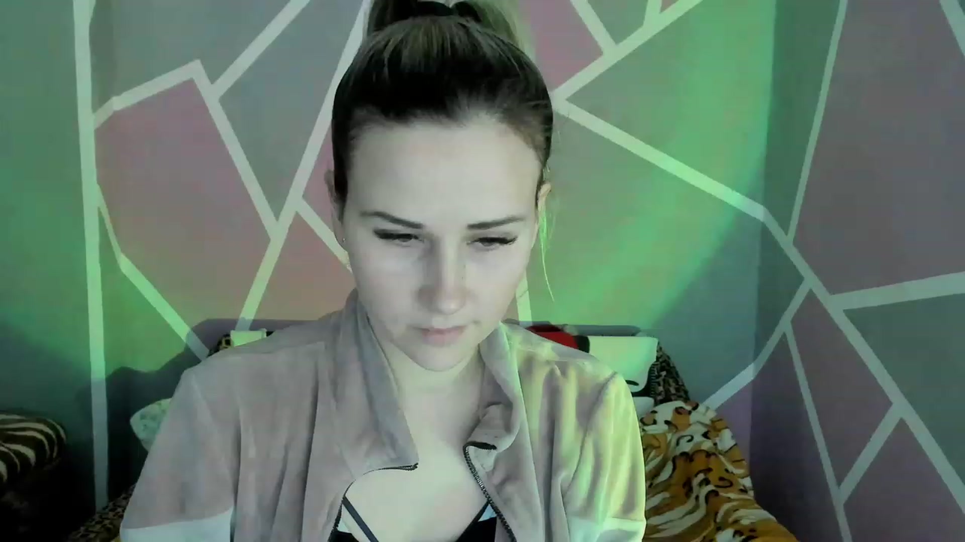 Gallery image thumbnail from Blondie_Star's myfreecams stream on, 01/08/2023, 17:02 image 19 of 20