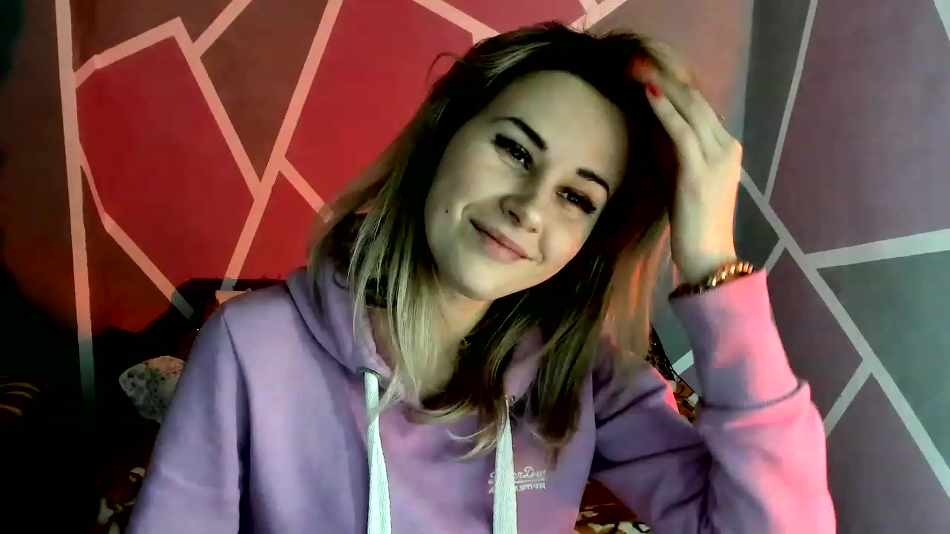 Gallery image thumbnail from Blondie_Star's myfreecams stream on, 01/13/2023, 16:57 image 9 of 20