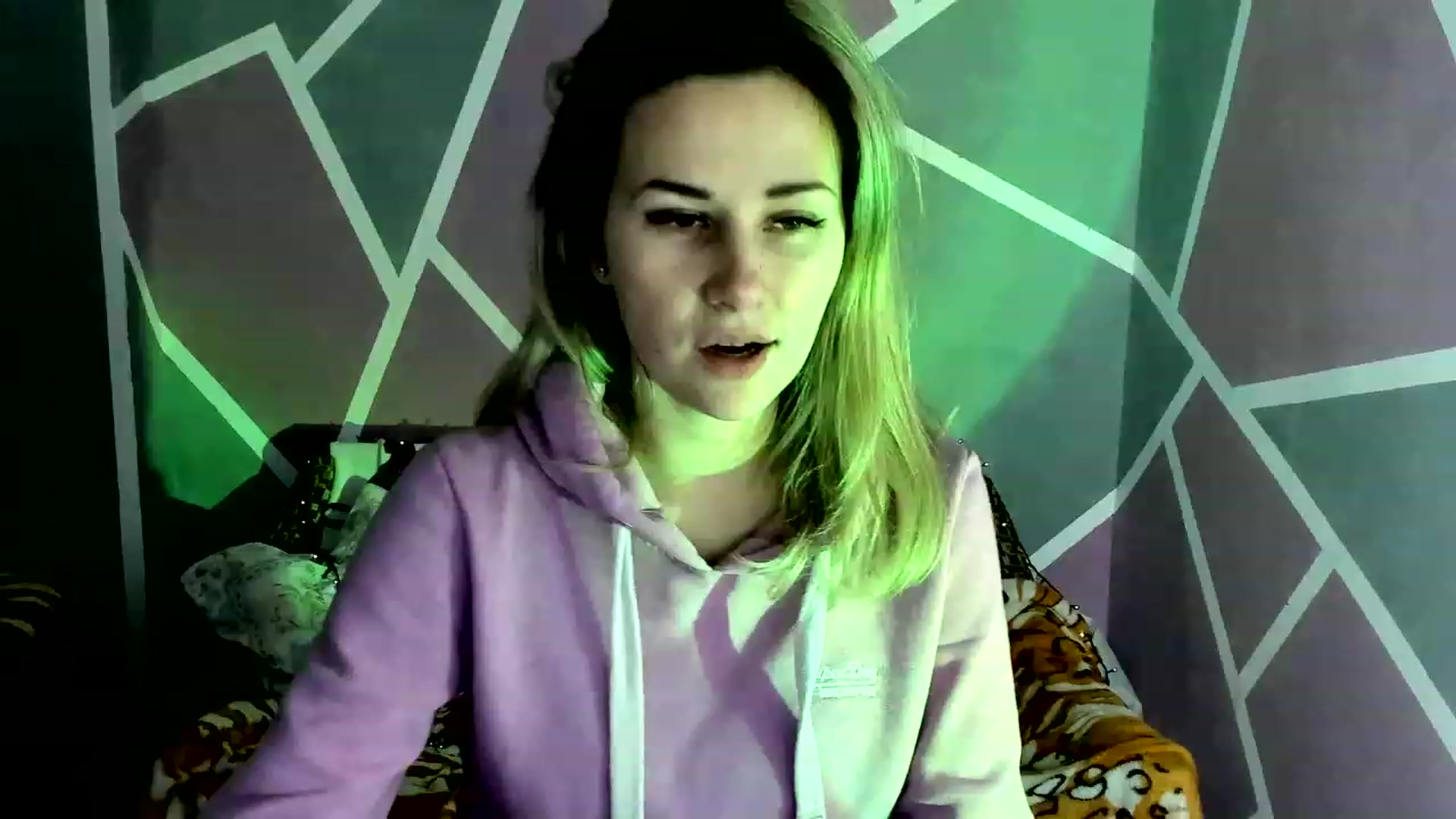 Gallery image thumbnail from Blondie_Star's myfreecams stream on, 01/13/2023, 16:57 image 1 of 20