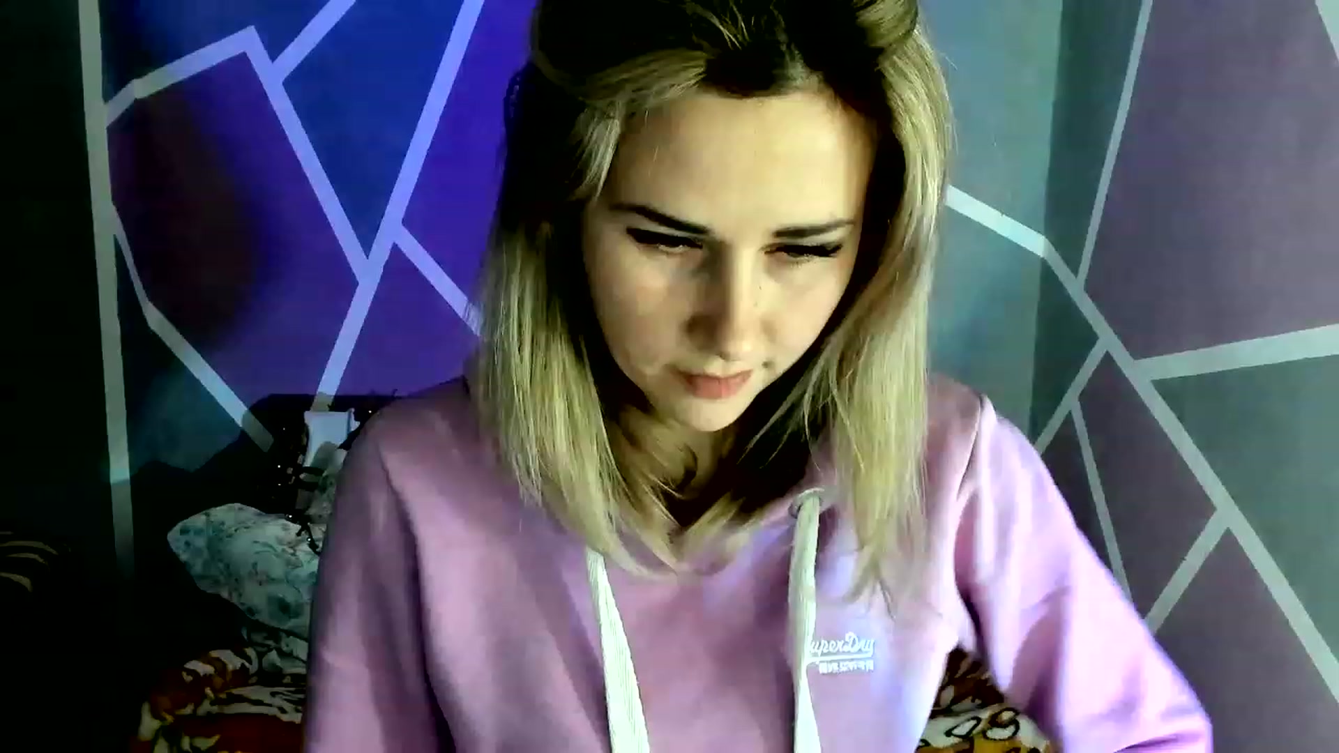 Gallery image thumbnail from Blondie_Star's myfreecams stream on, 01/13/2023, 16:57 image 14 of 20
