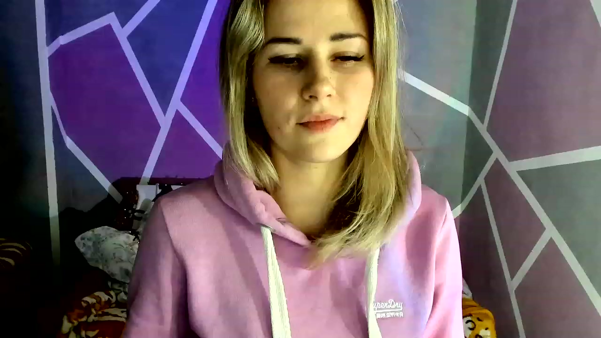 Gallery image thumbnail from Blondie_Star's myfreecams stream on, 01/13/2023, 16:57 image 19 of 20