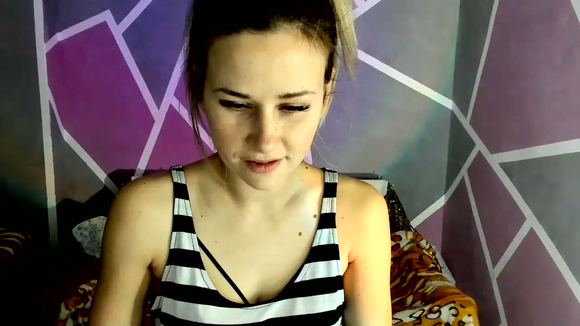Gallery image thumbnail from Blondie_Star's myfreecams stream on, 01/15/2023, 15:59 image 6 of 20