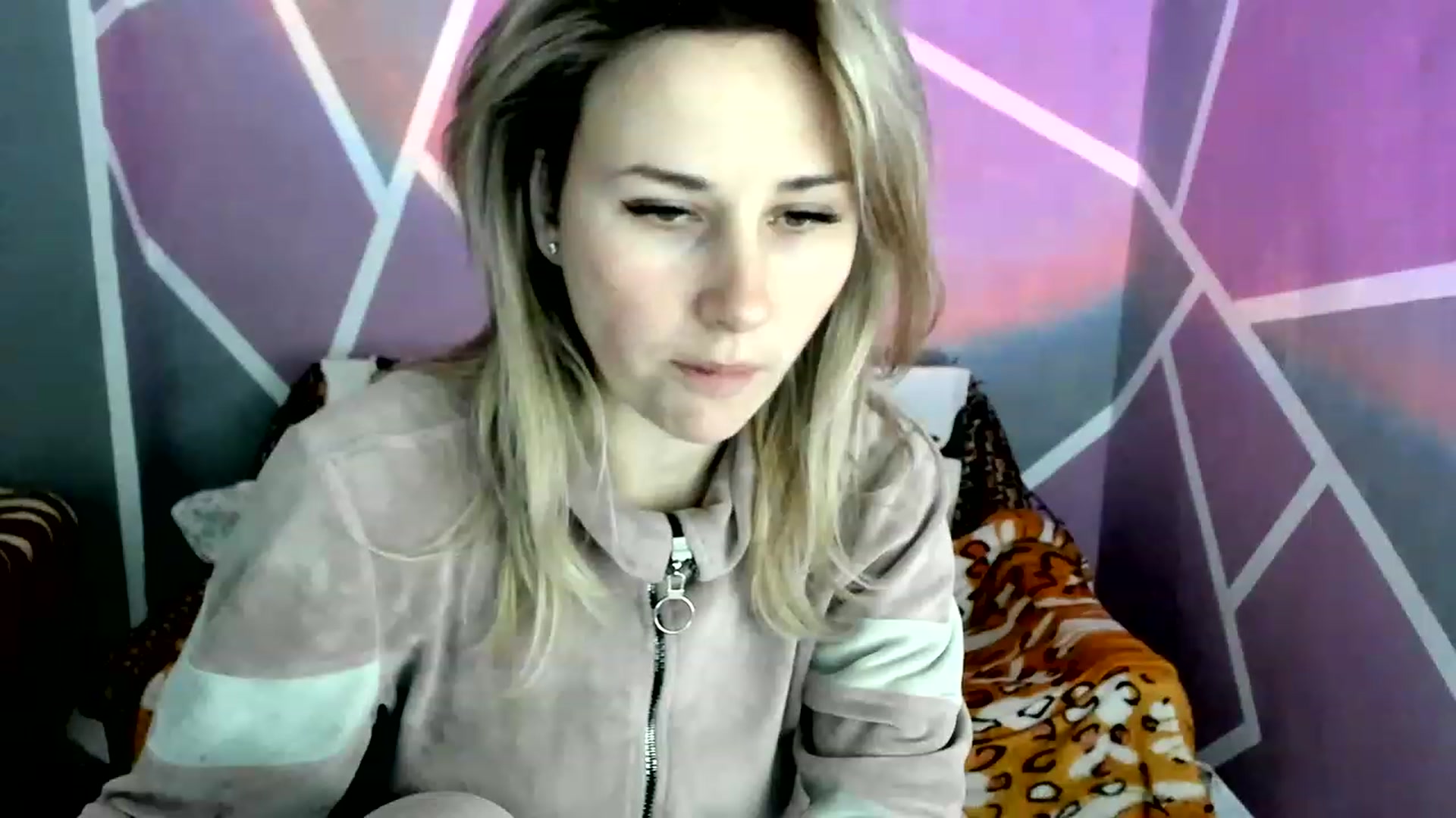 Gallery image thumbnail from Blondie_Star's myfreecams stream on, 01/25/2023, 15:22 image 2 of 20