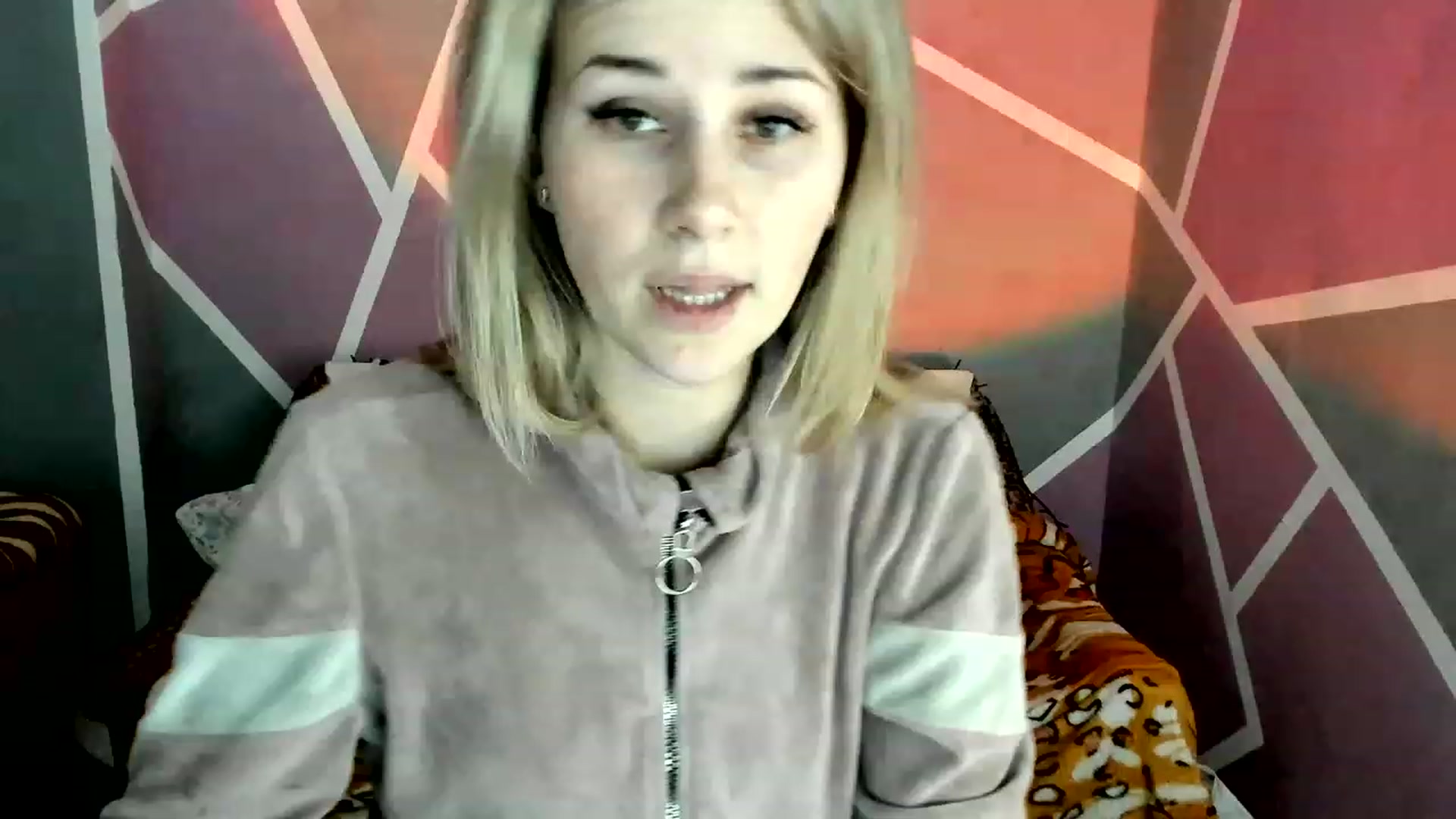 Gallery image thumbnail from Blondie_Star's myfreecams stream on, 01/25/2023, 15:22 image 15 of 20