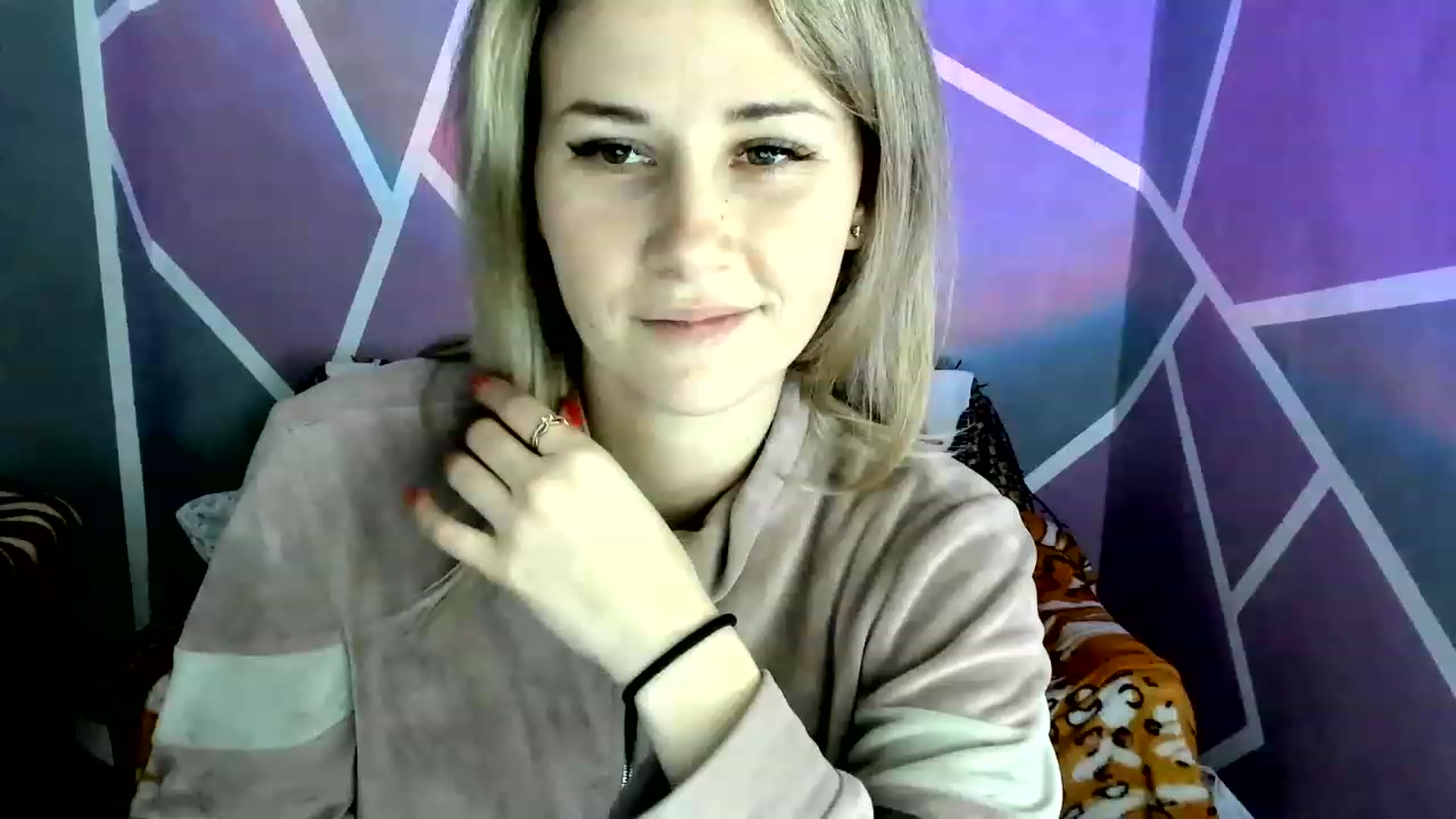 Gallery image thumbnail from Blondie_Star's myfreecams stream on, 01/25/2023, 15:22 image 16 of 20