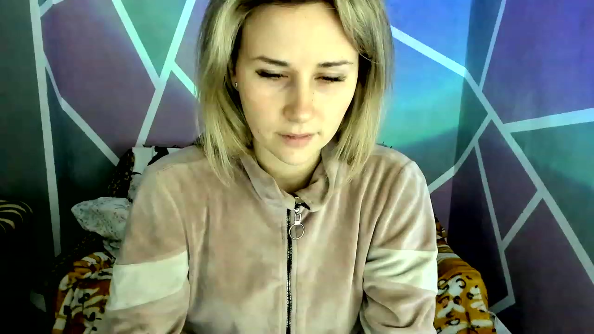 Gallery image thumbnail from Blondie_Star's myfreecams stream on, 01/25/2023, 15:22 image 11 of 20