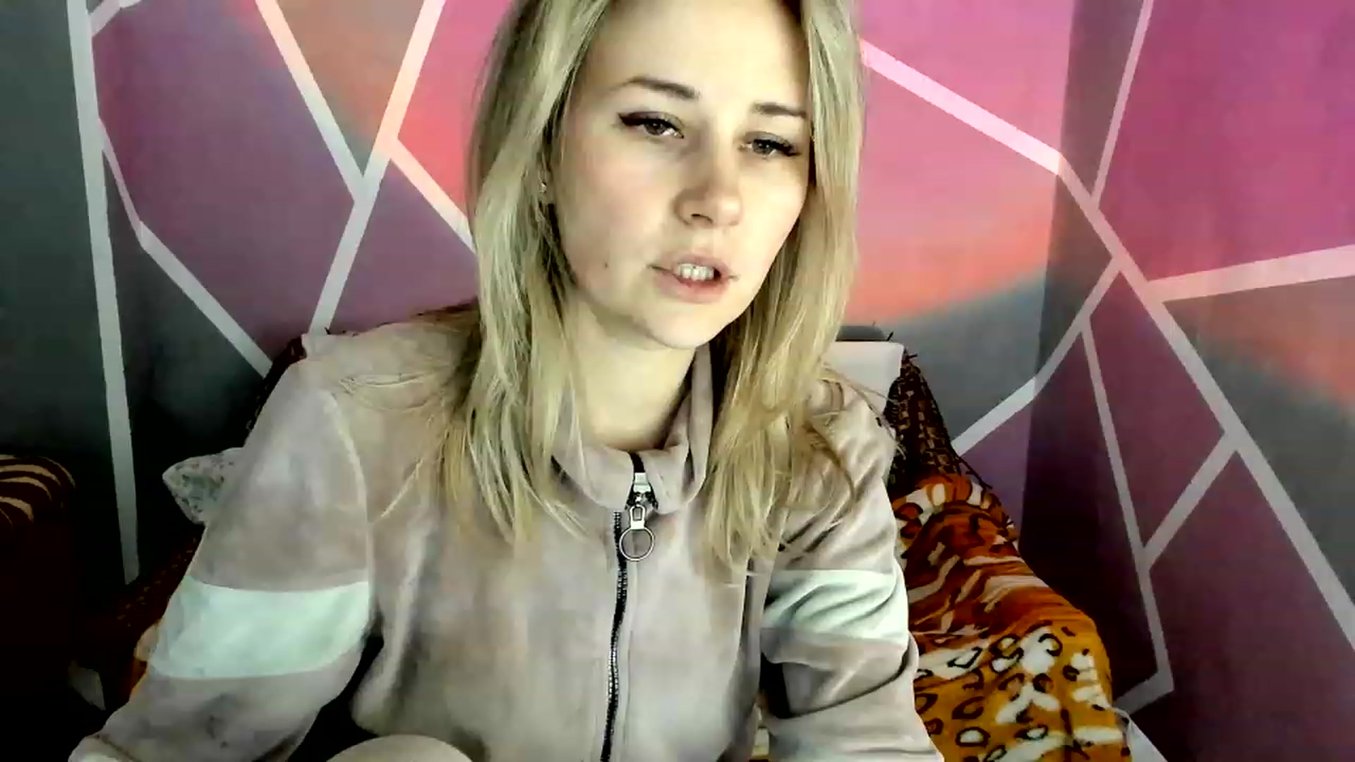 Gallery image thumbnail from Blondie_Star's myfreecams stream on, 01/25/2023, 15:22 image 1 of 20