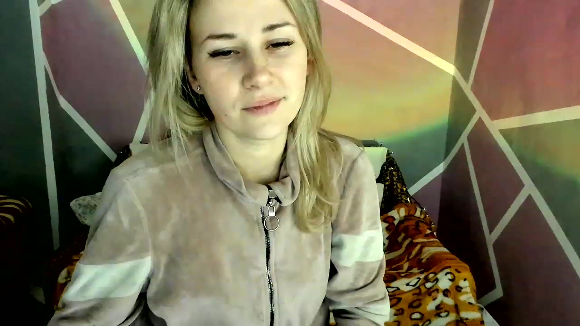 Gallery image thumbnail from Blondie_Star's myfreecams stream on, 01/25/2023, 15:22 image 7 of 20