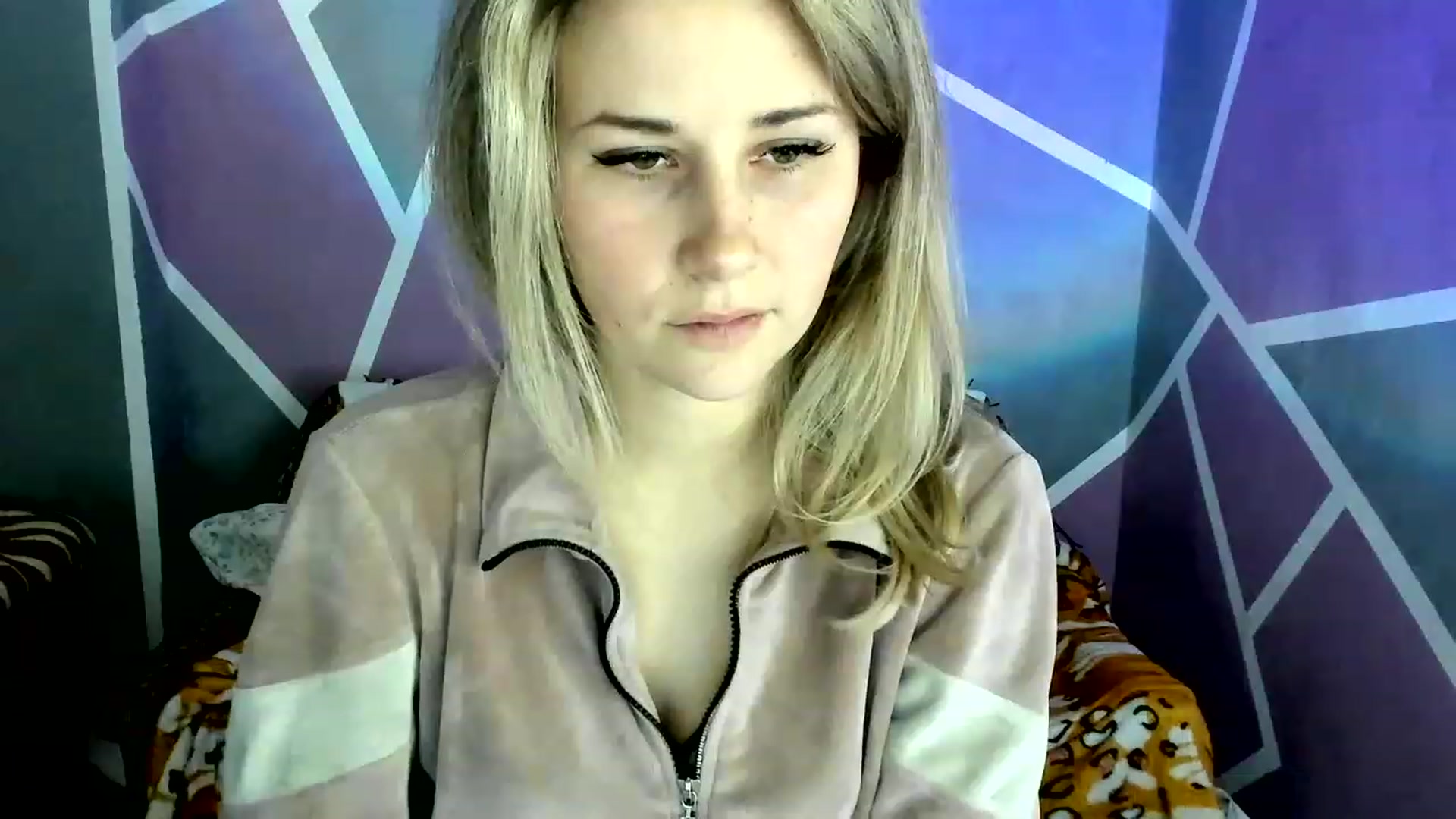 Gallery image thumbnail from Blondie_Star's myfreecams stream on, 01/25/2023, 16:26 image 3 of 20
