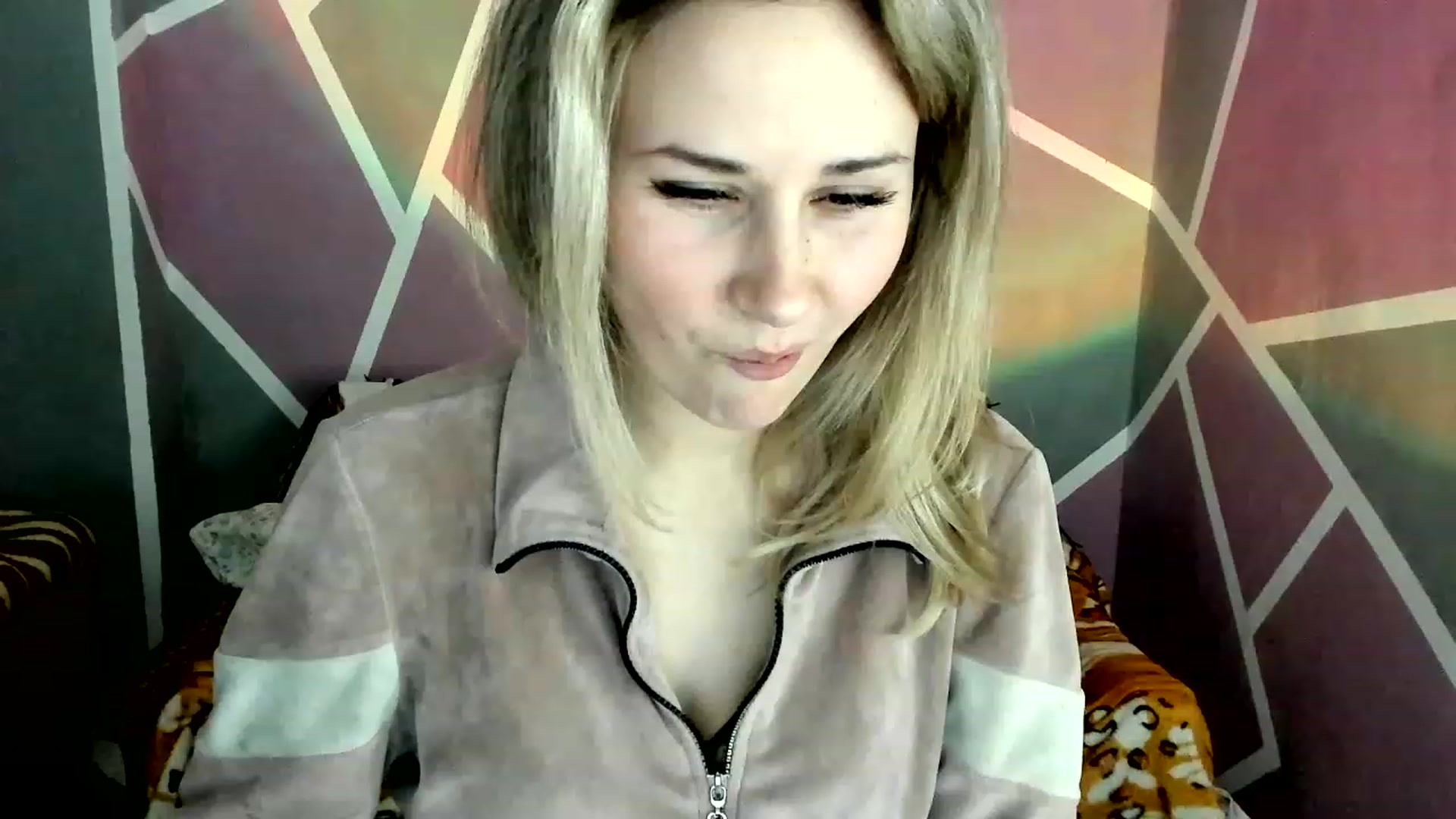 Gallery image thumbnail from Blondie_Star's myfreecams stream on, 01/25/2023, 16:26 image 1 of 20