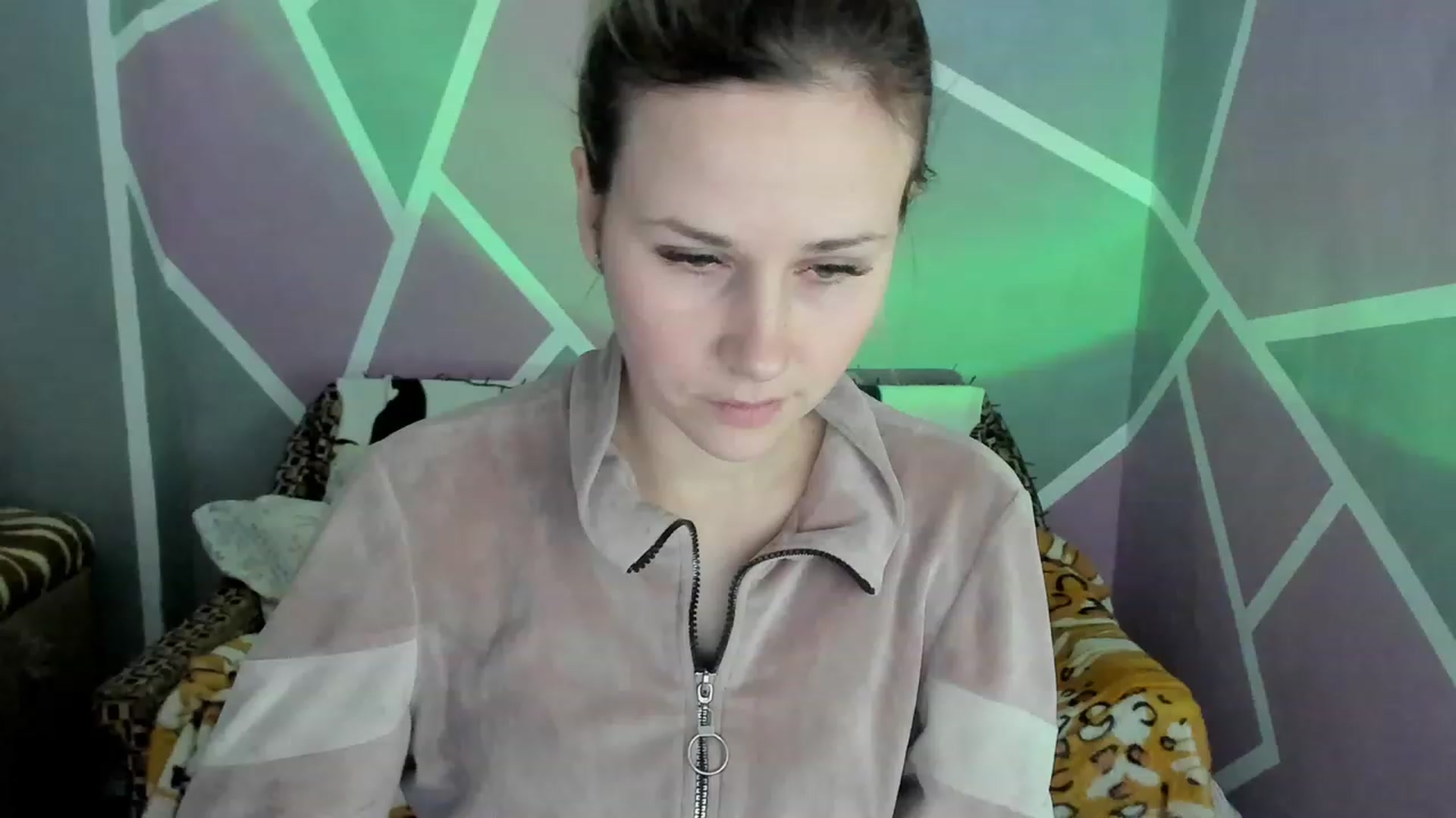 Gallery image thumbnail from Blondie_Star's myfreecams stream on, 01/27/2023, 16:35 image 18 of 20