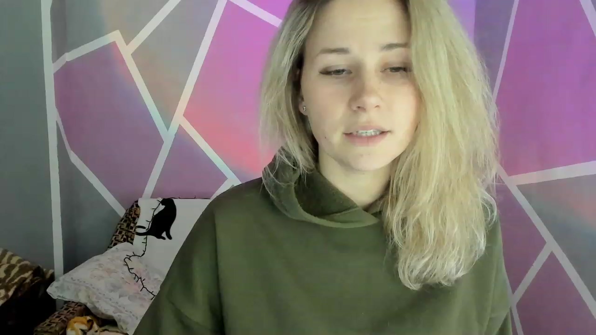 Gallery image thumbnail from Blondie_Star's myfreecams stream on, 01/30/2023, 16:20 image 14 of 20