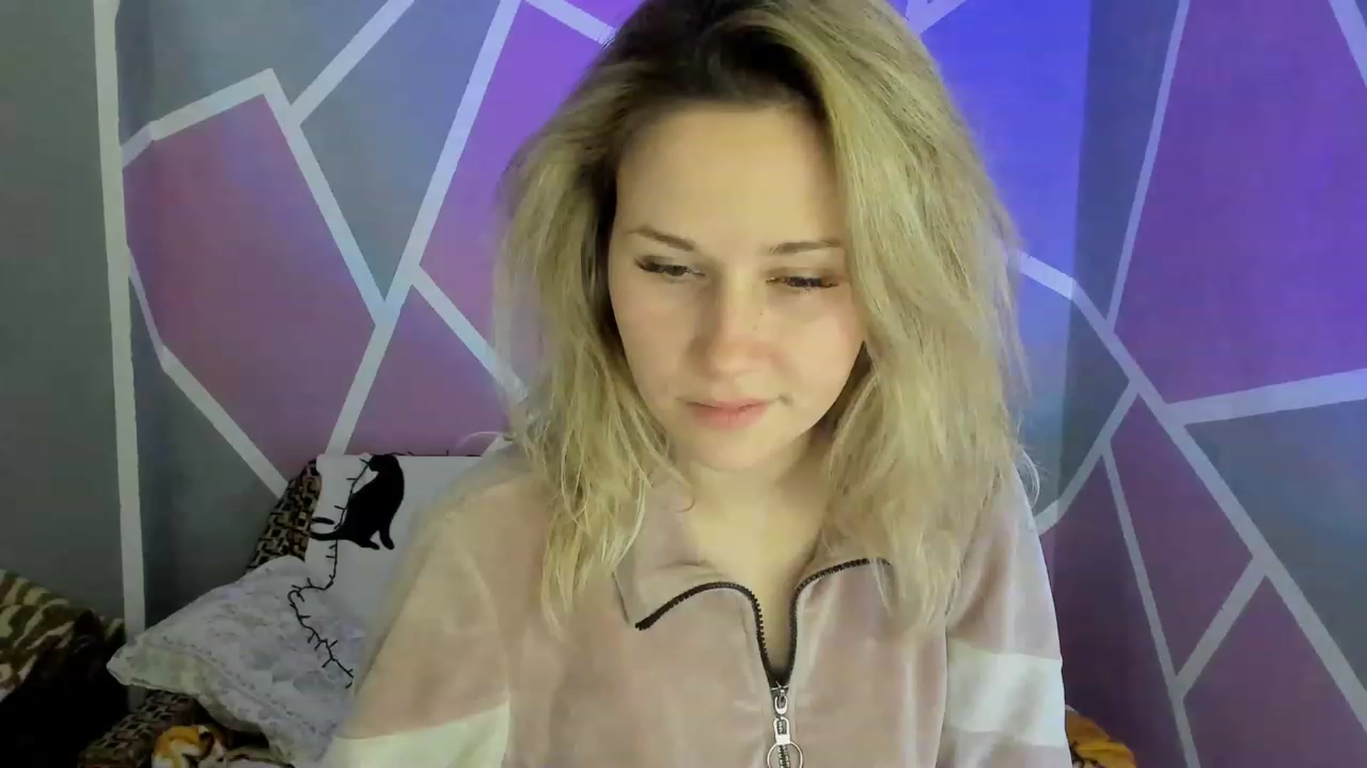 Gallery image thumbnail from Blondie_Star's myfreecams stream on, 01/31/2023, 15:21 image 12 of 20