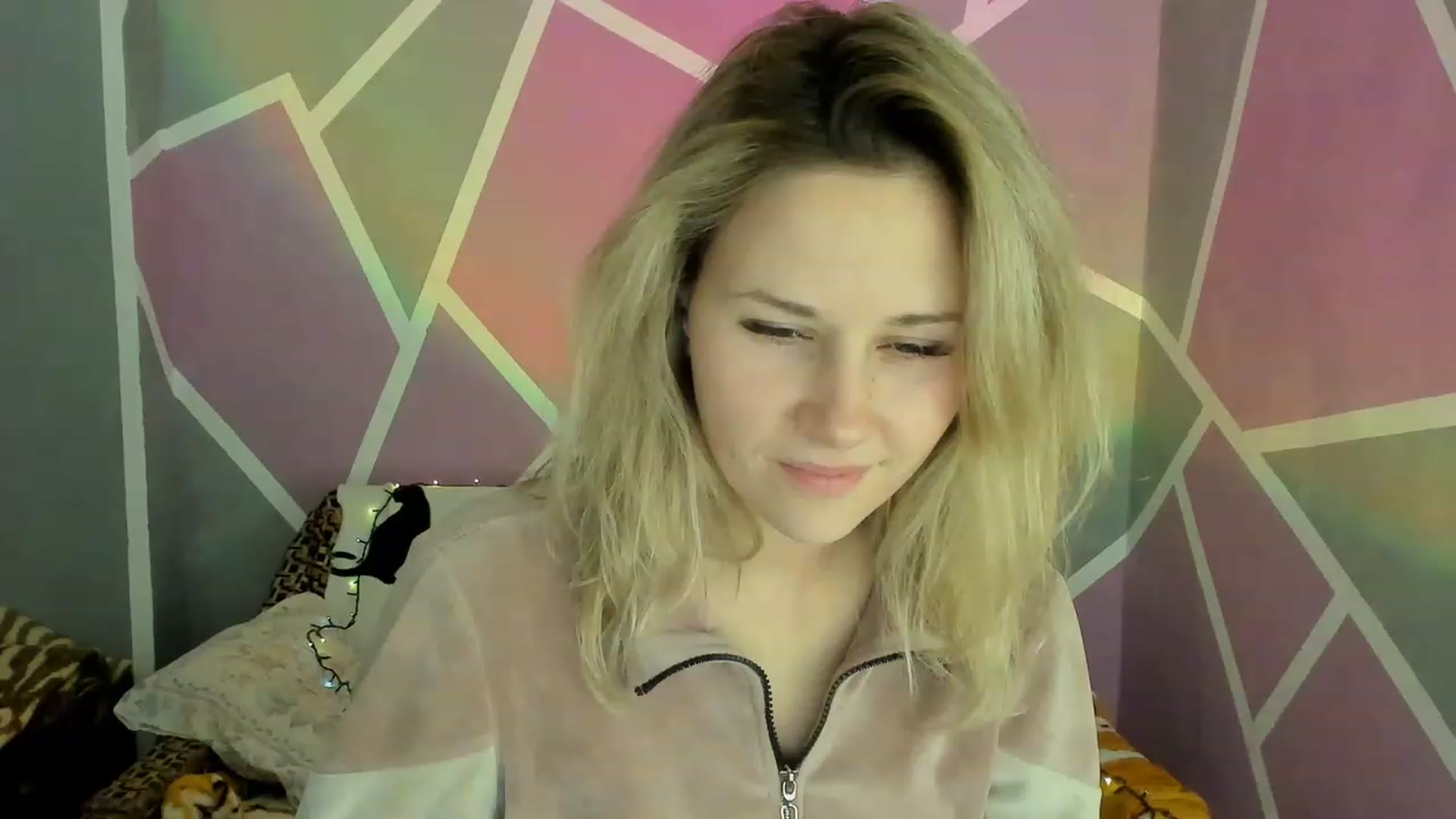 Gallery image thumbnail from Blondie_Star's myfreecams stream on, 01/31/2023, 15:21 image 13 of 20