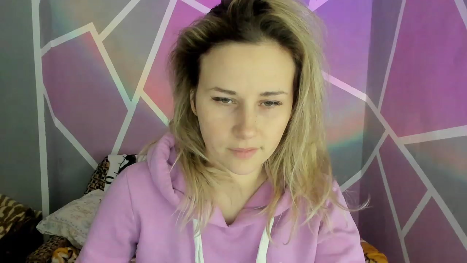 Gallery image thumbnail from Blondie_Star's myfreecams stream on, 02/02/2023, 15:50 image 2 of 20