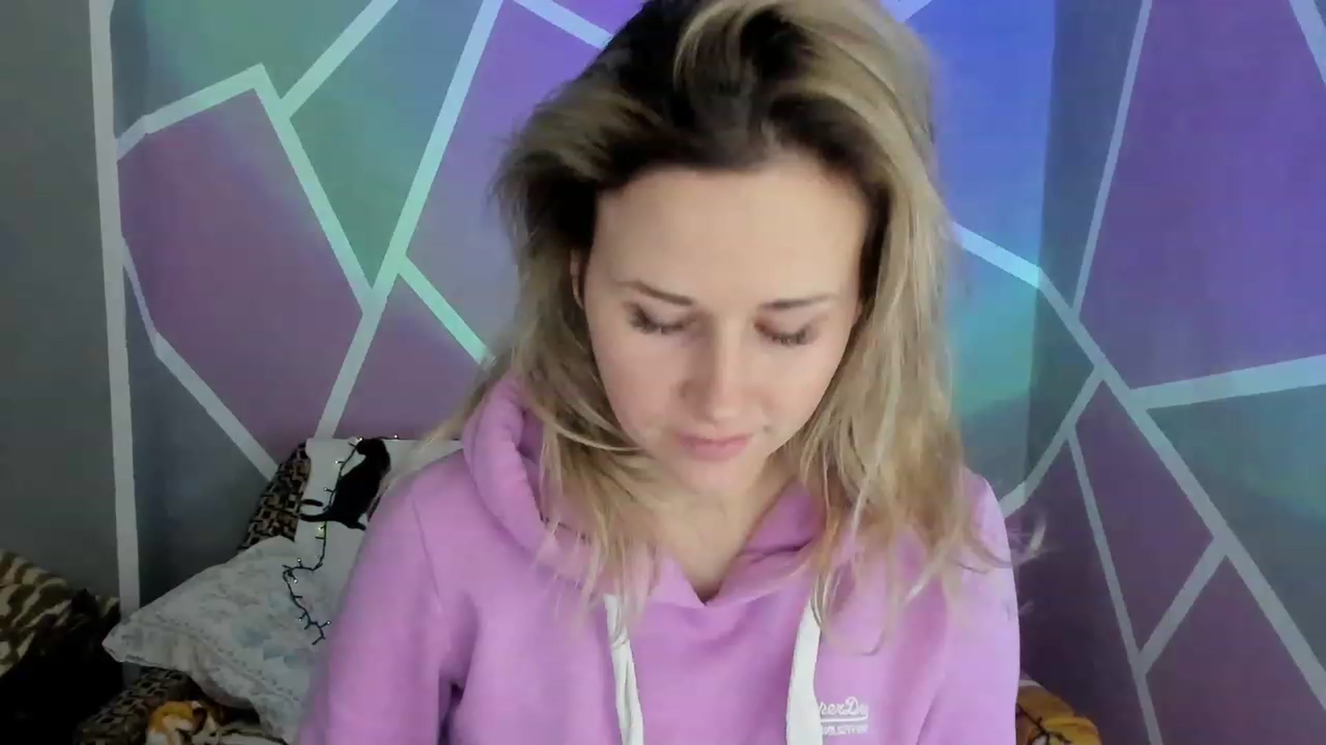 Gallery image thumbnail from Blondie_Star's myfreecams stream on, 02/02/2023, 15:50 image 1 of 20