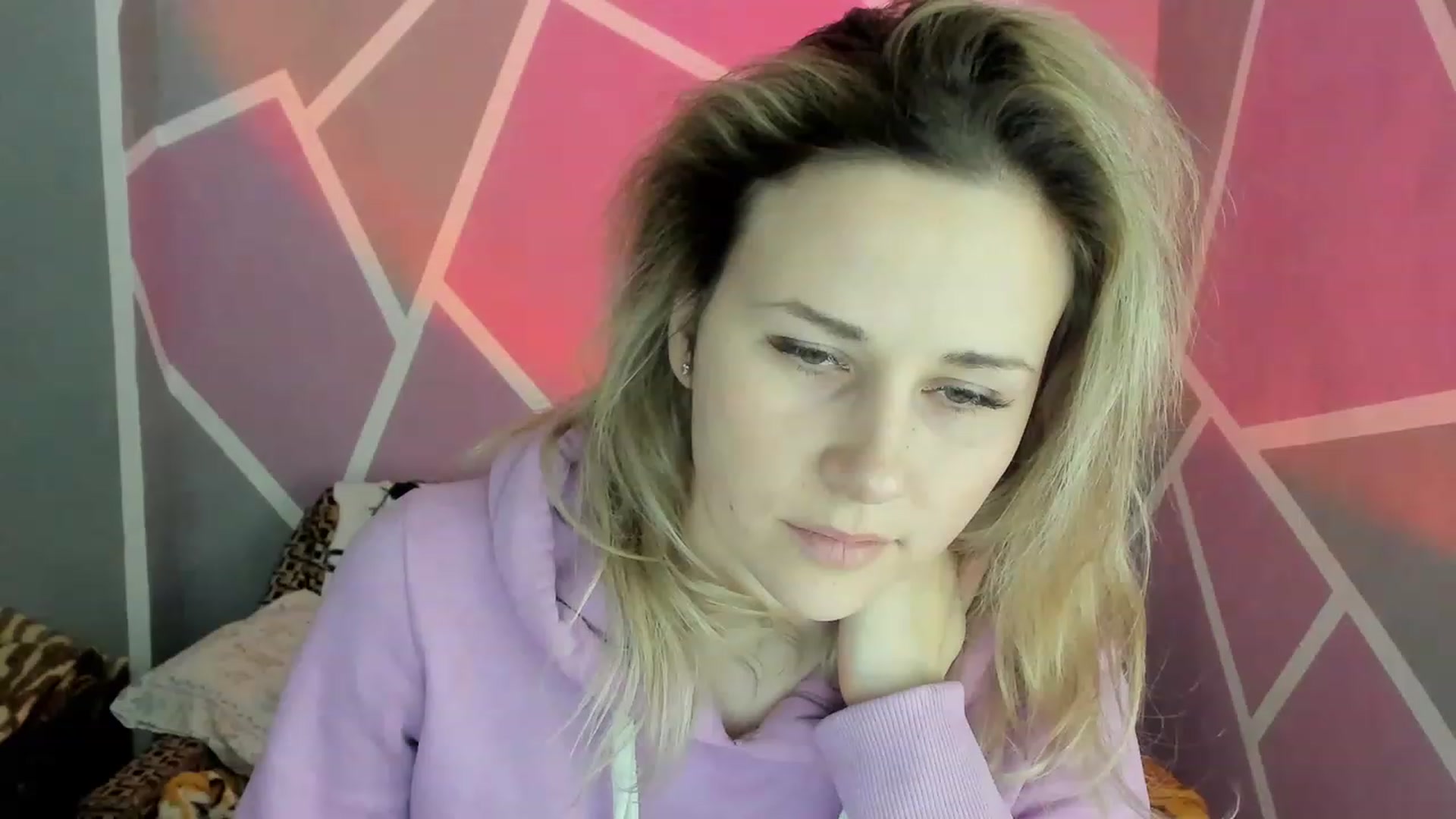 Gallery image thumbnail from Blondie_Star's myfreecams stream on, 02/02/2023, 15:50 image 9 of 20