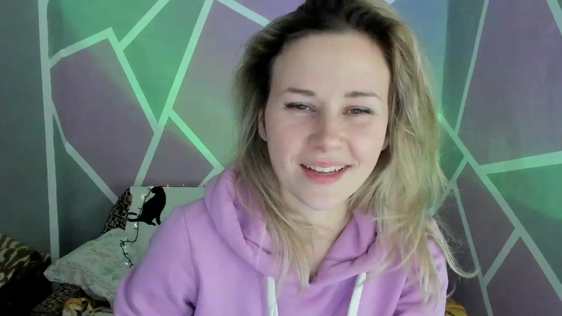Gallery image thumbnail from Blondie_Star's myfreecams stream on, 02/02/2023, 16:05 image 6 of 20