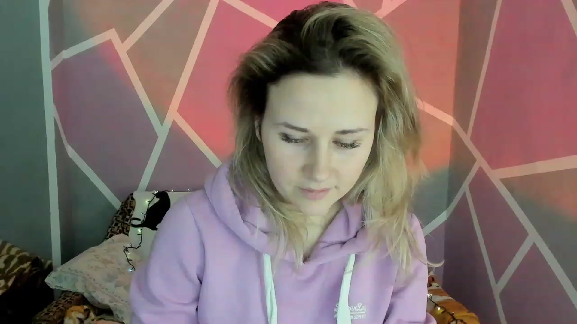 Gallery image thumbnail from Blondie_Star's myfreecams stream on, 02/02/2023, 16:05 image 7 of 20