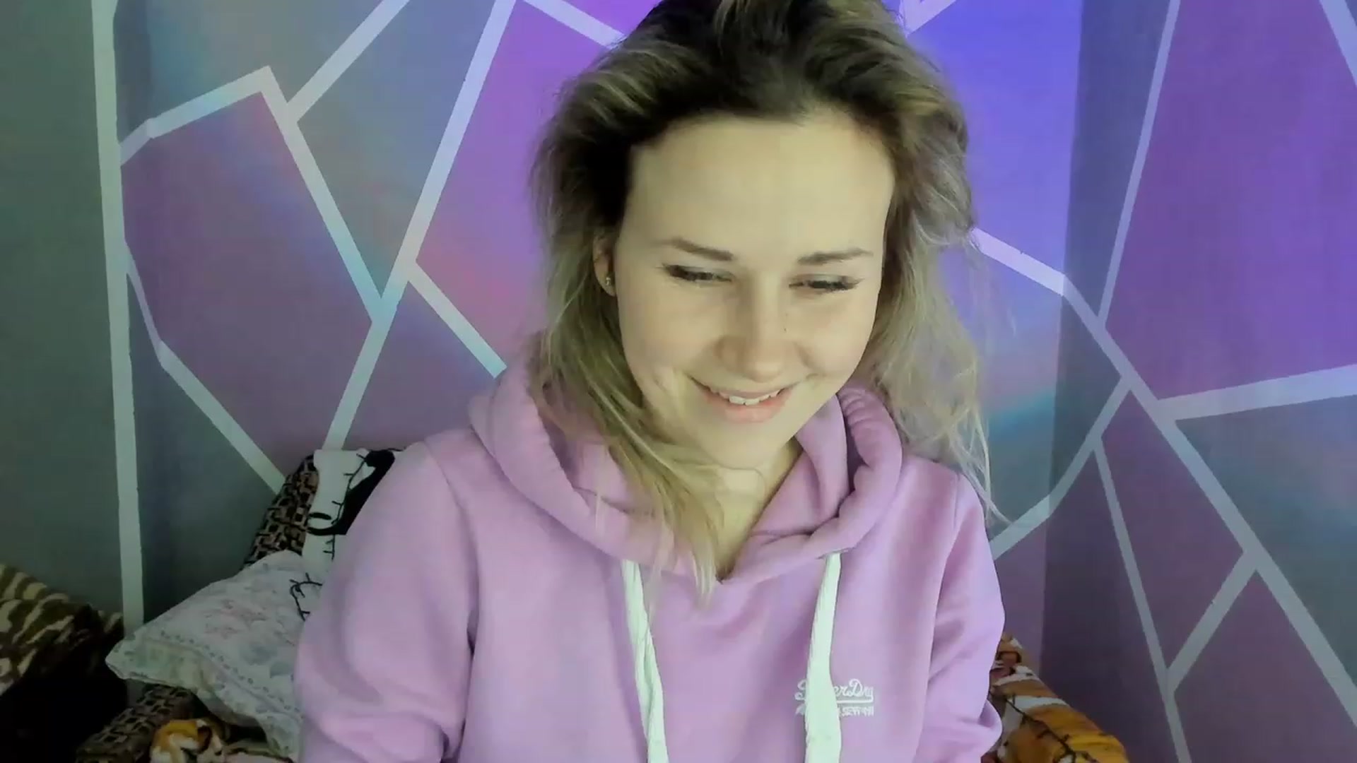 Gallery image thumbnail from Blondie_Star's myfreecams stream on, 02/02/2023, 16:05 image 1 of 20