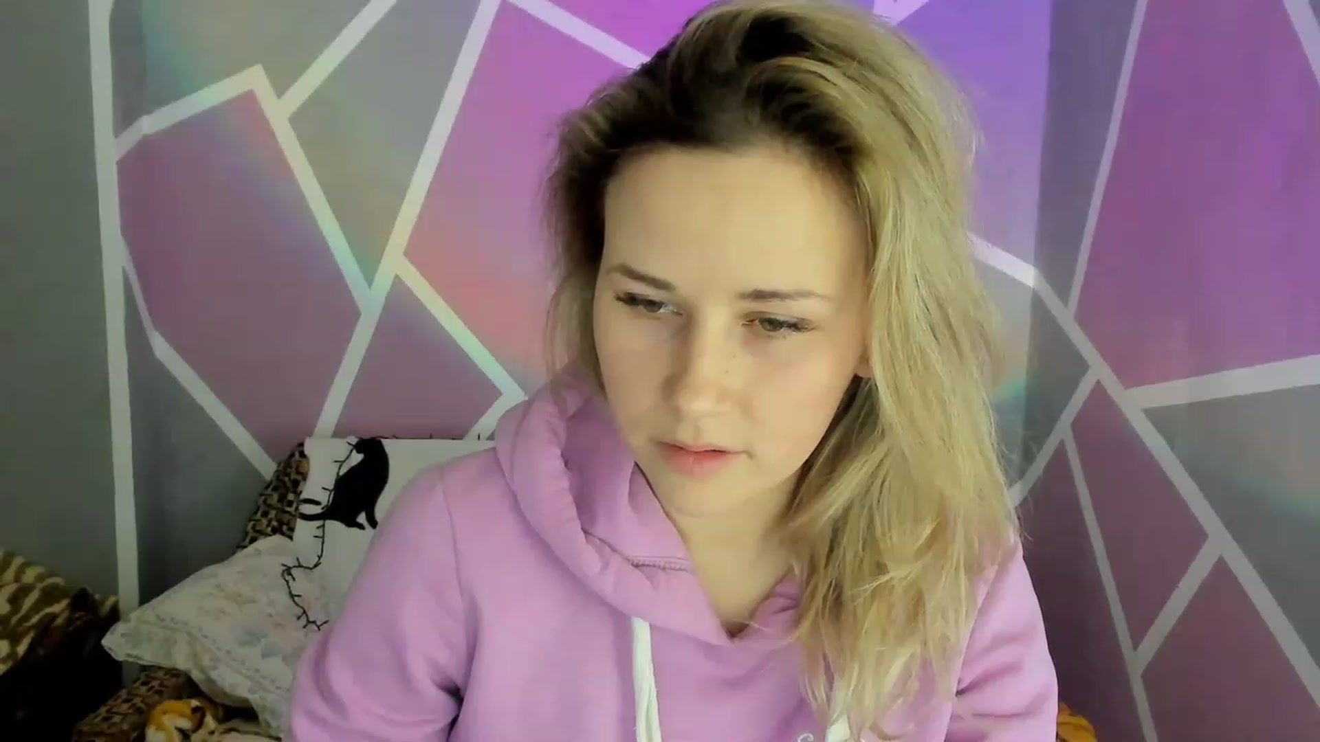 Gallery image thumbnail from Blondie_Star's myfreecams stream on, 02/02/2023, 16:05 image 17 of 20